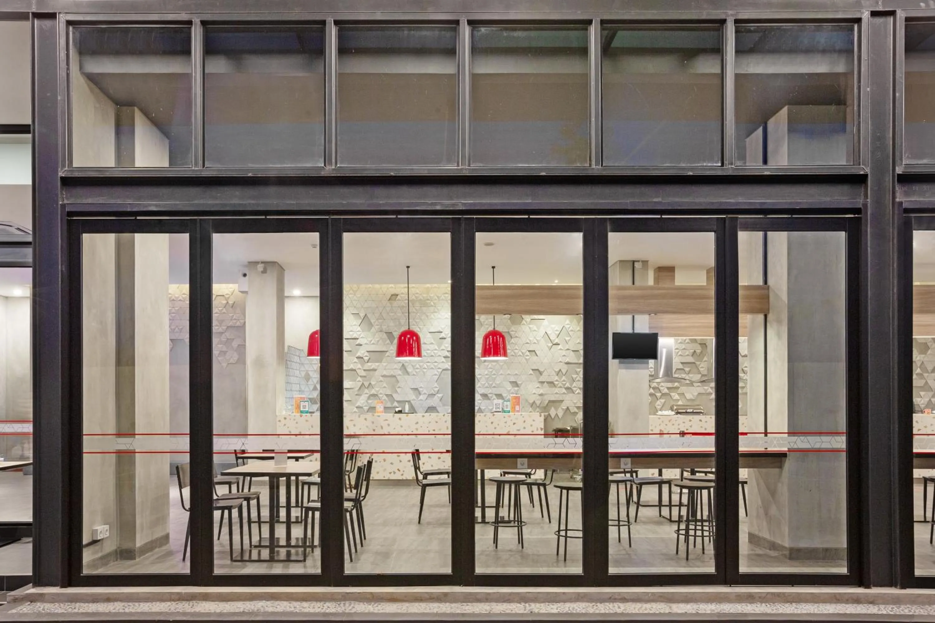 Restaurant/places to eat in Amaris Hotel Tasikmalaya