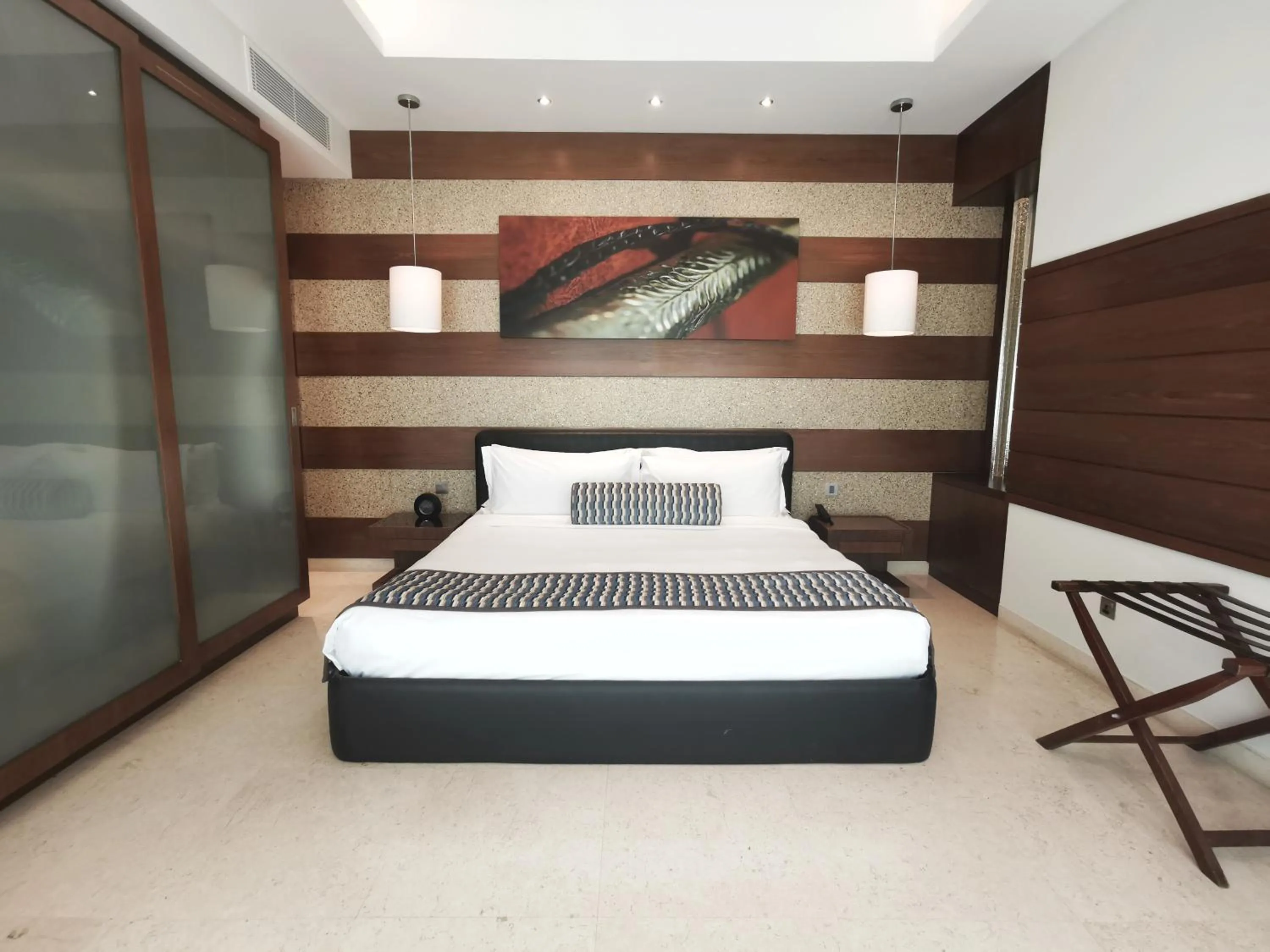 Bedroom, Bed in Meliá Desert Palm Member of Meliá Collection