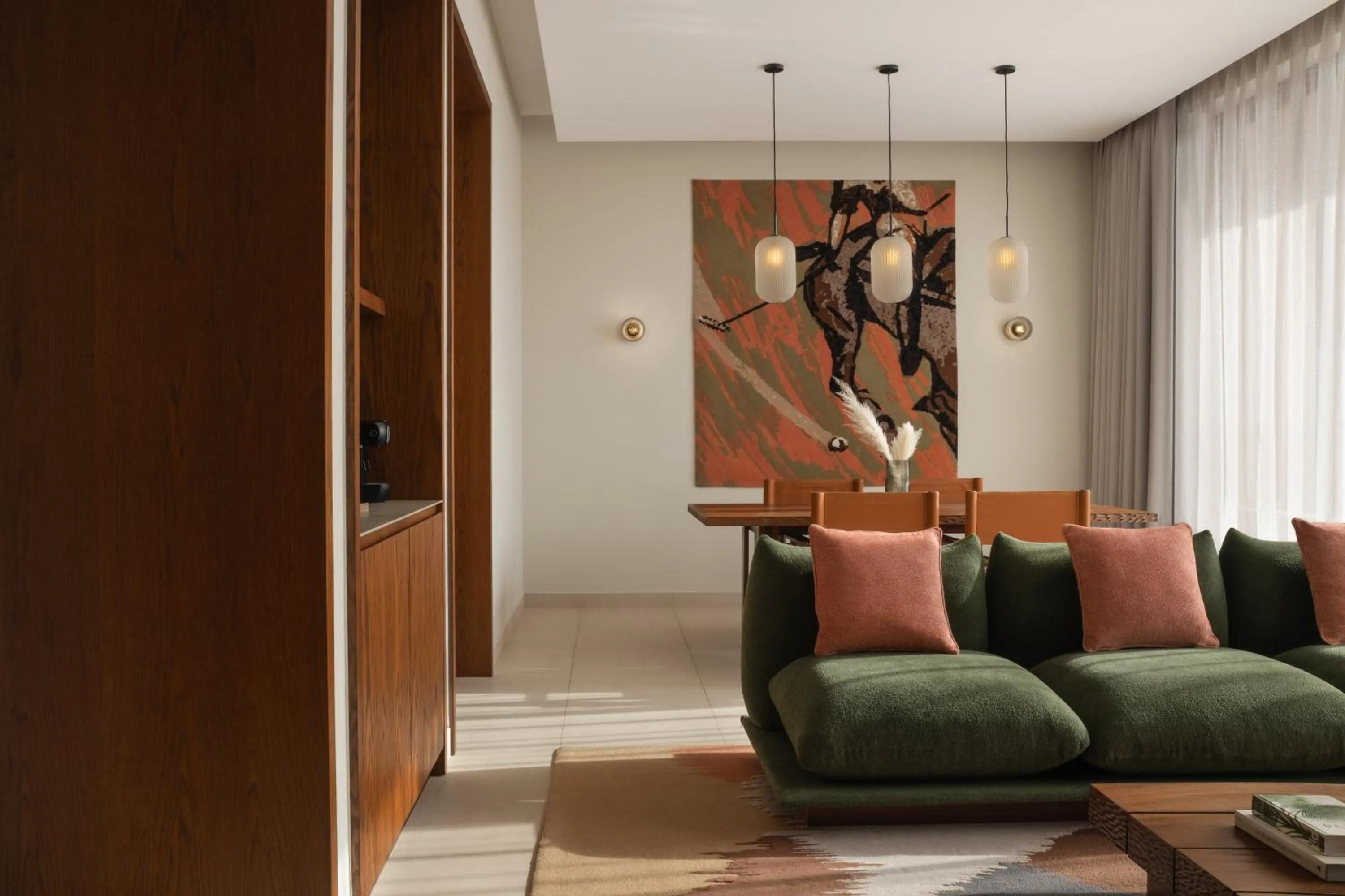 Living room in Meliá Desert Palm Member of Meliá Collection