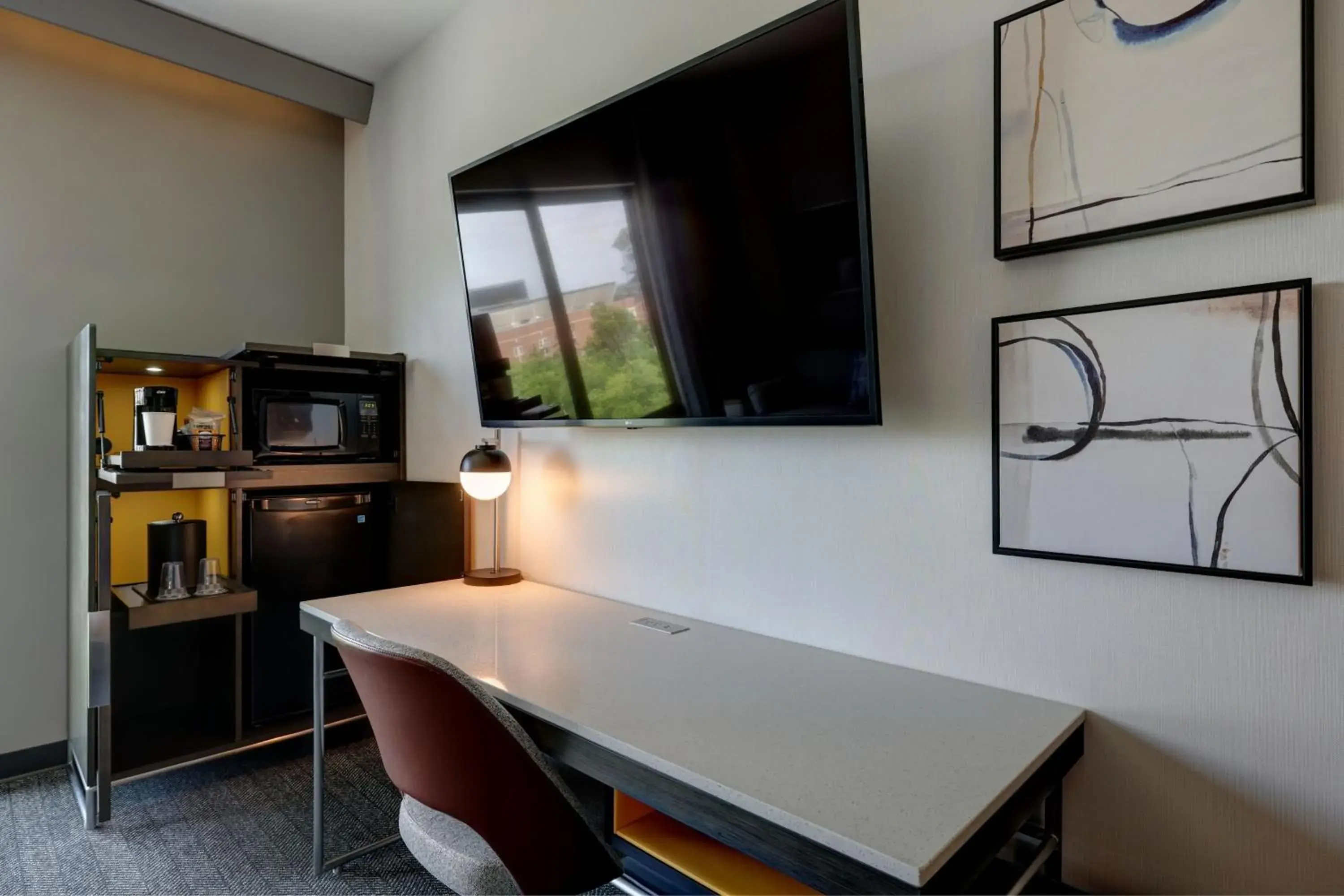 Queen Room with Two Queen Beds - Hearing Accessible in Courtyard by Marriott Iowa City University Heights Queen Room with Two Queen Beds - Hearing Accessible in Courtyard by Marriott Iowa City University Heights
