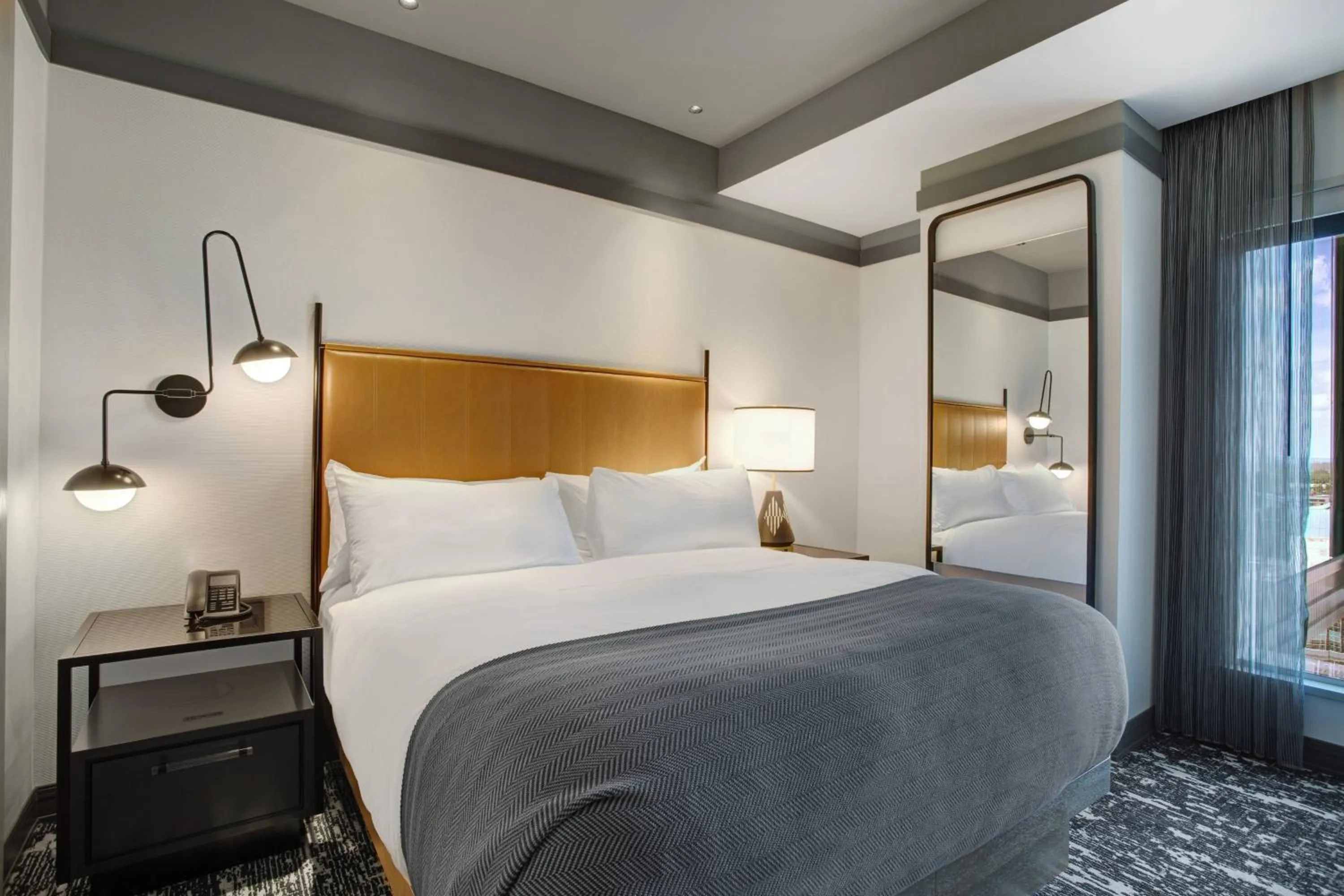 Bedroom, Bed in The Farnam, Autograph Collection