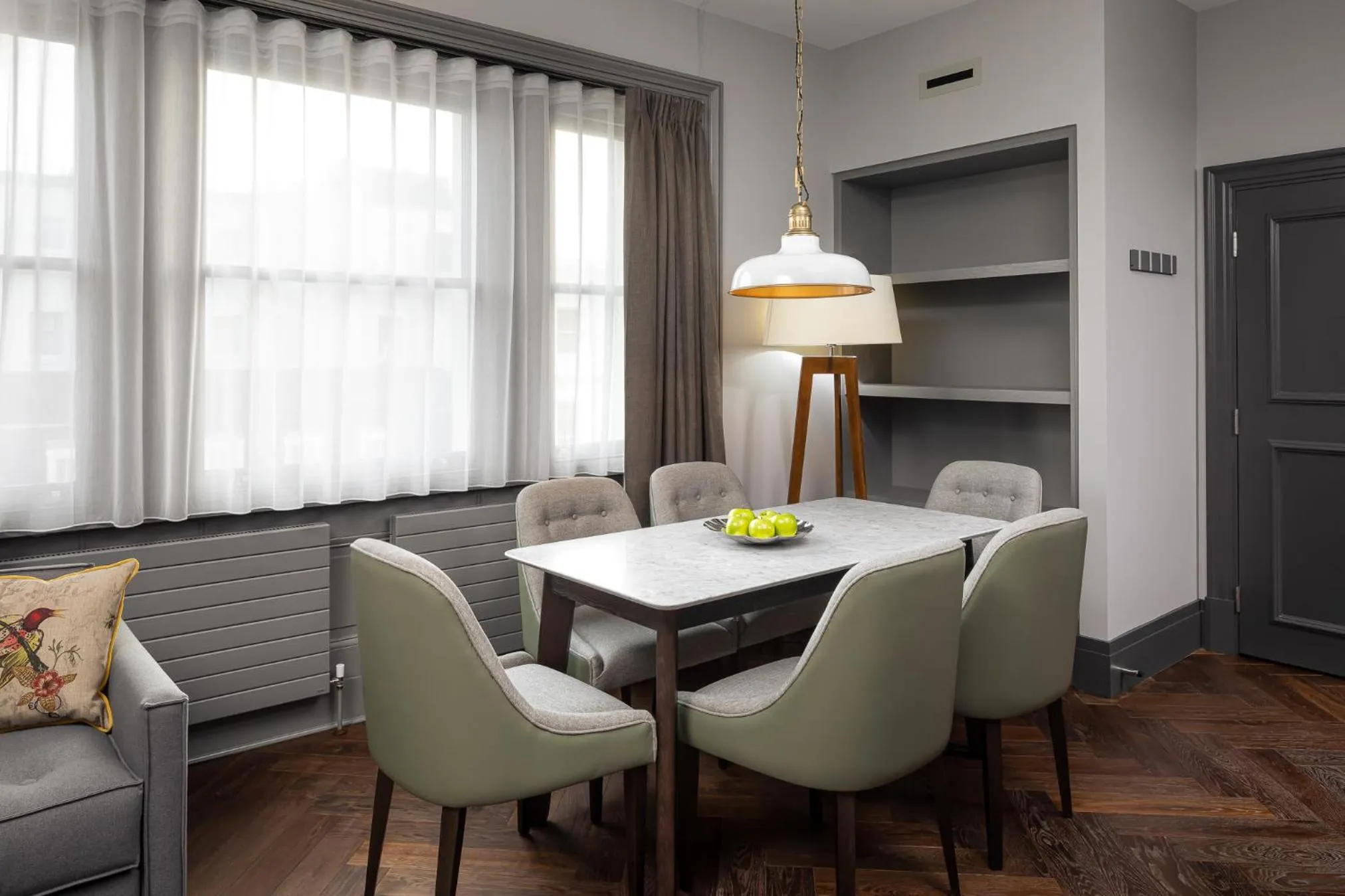 Dining area in Hapimag Apartments London