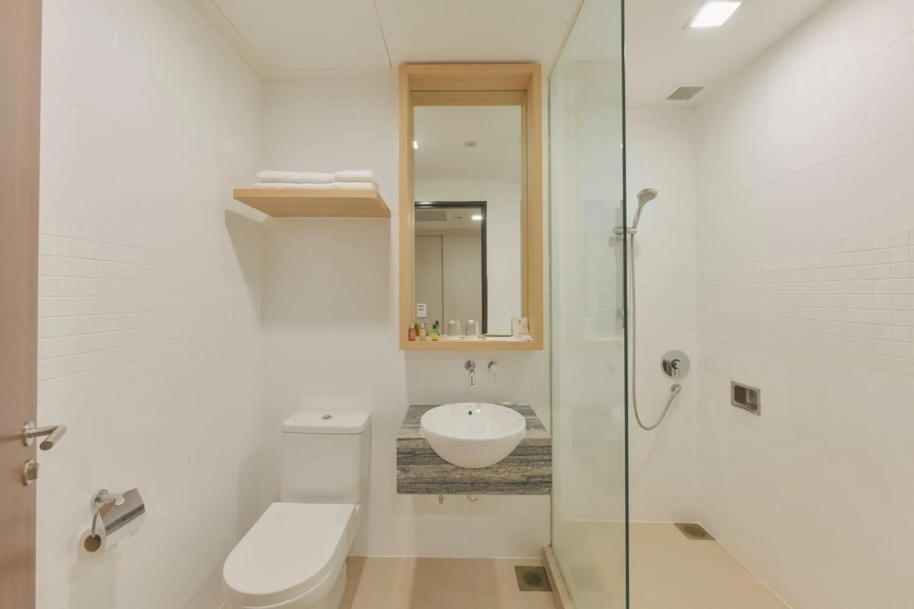 Standard Twin Room in Changi Cove Standard Twin Room in Changi Cove