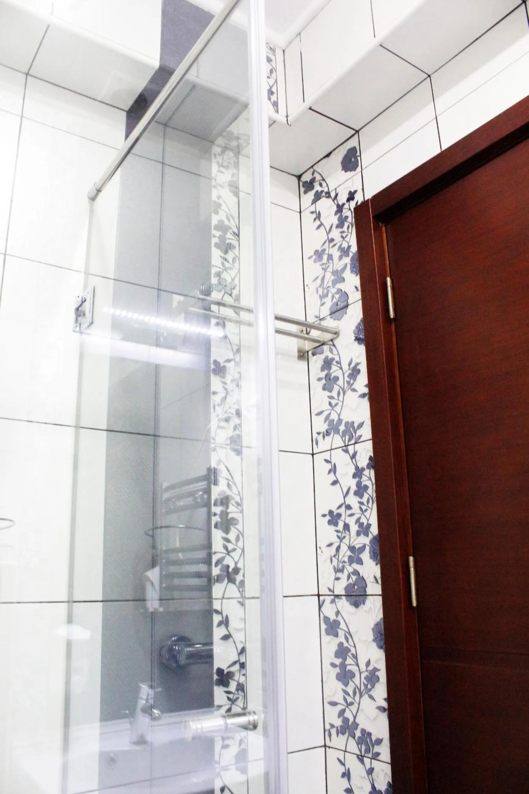 Bathroom in Hotel Papion