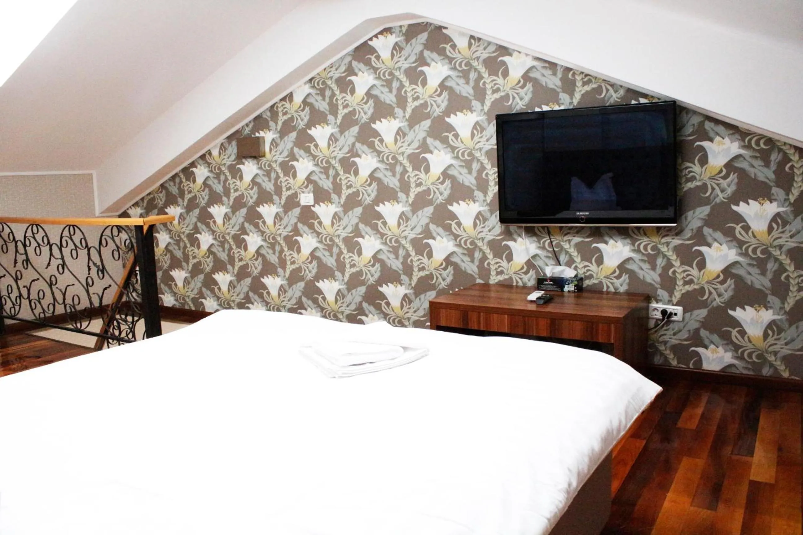 Bedroom, Bed in Hotel Papion