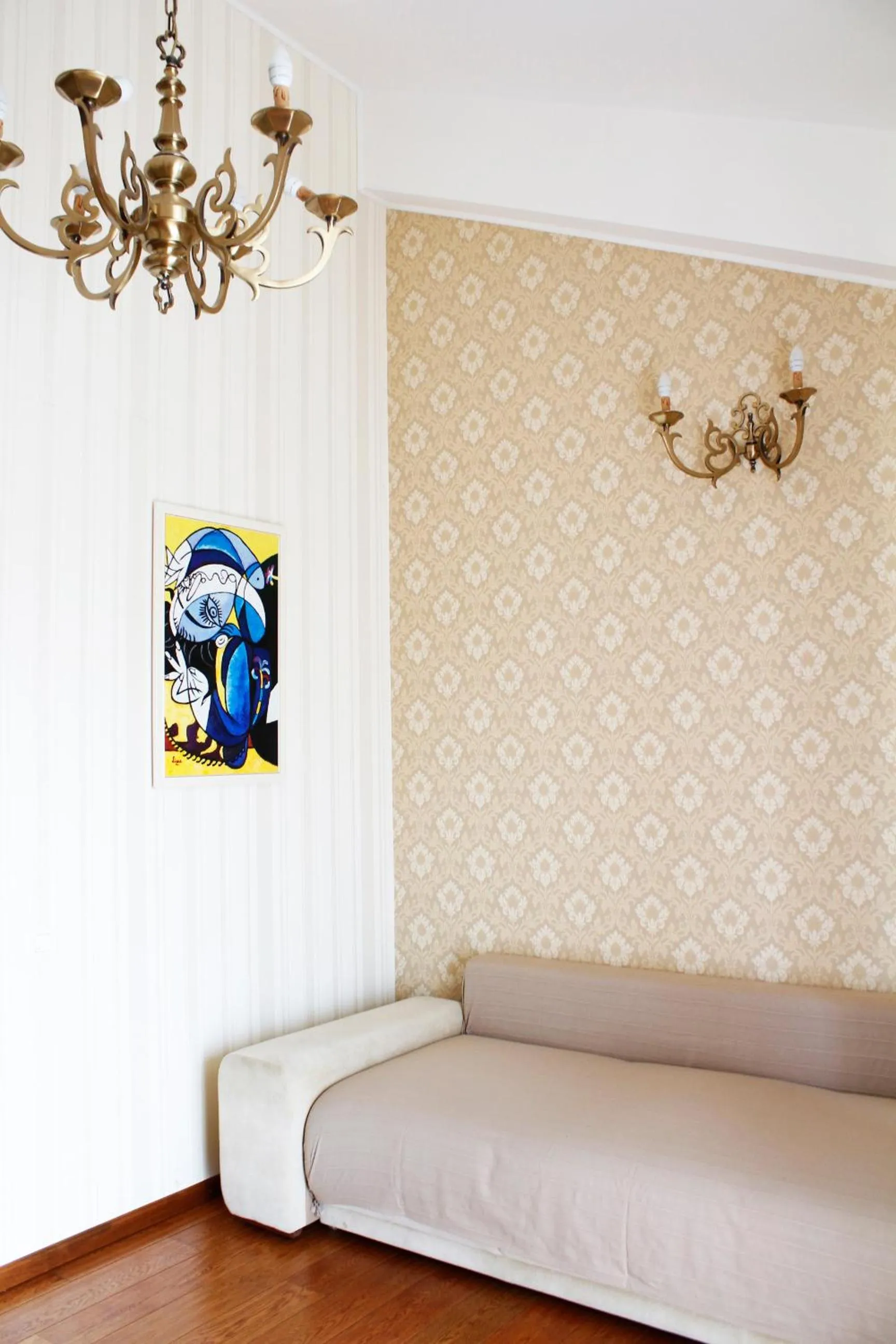 Living room, Bed in Hotel Papion