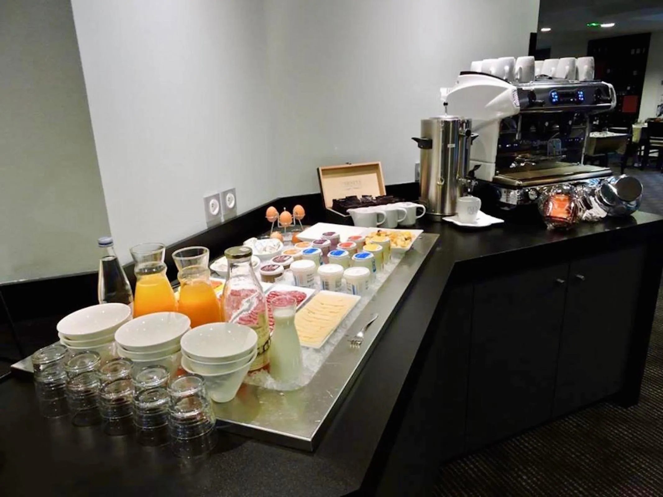 Breakfast in Kyriad Auray