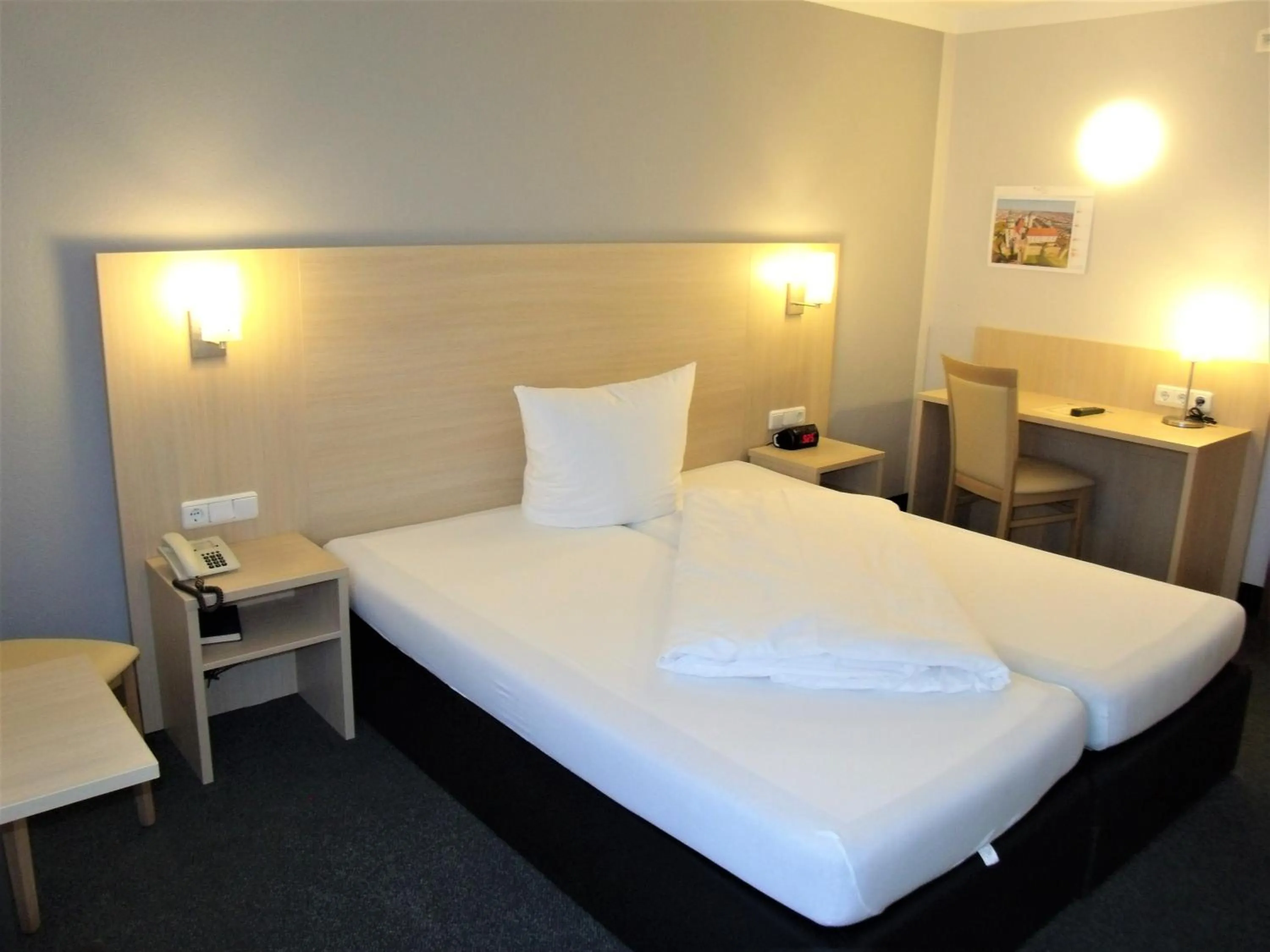 Photo of the whole room, Bed in Hotel Brehm