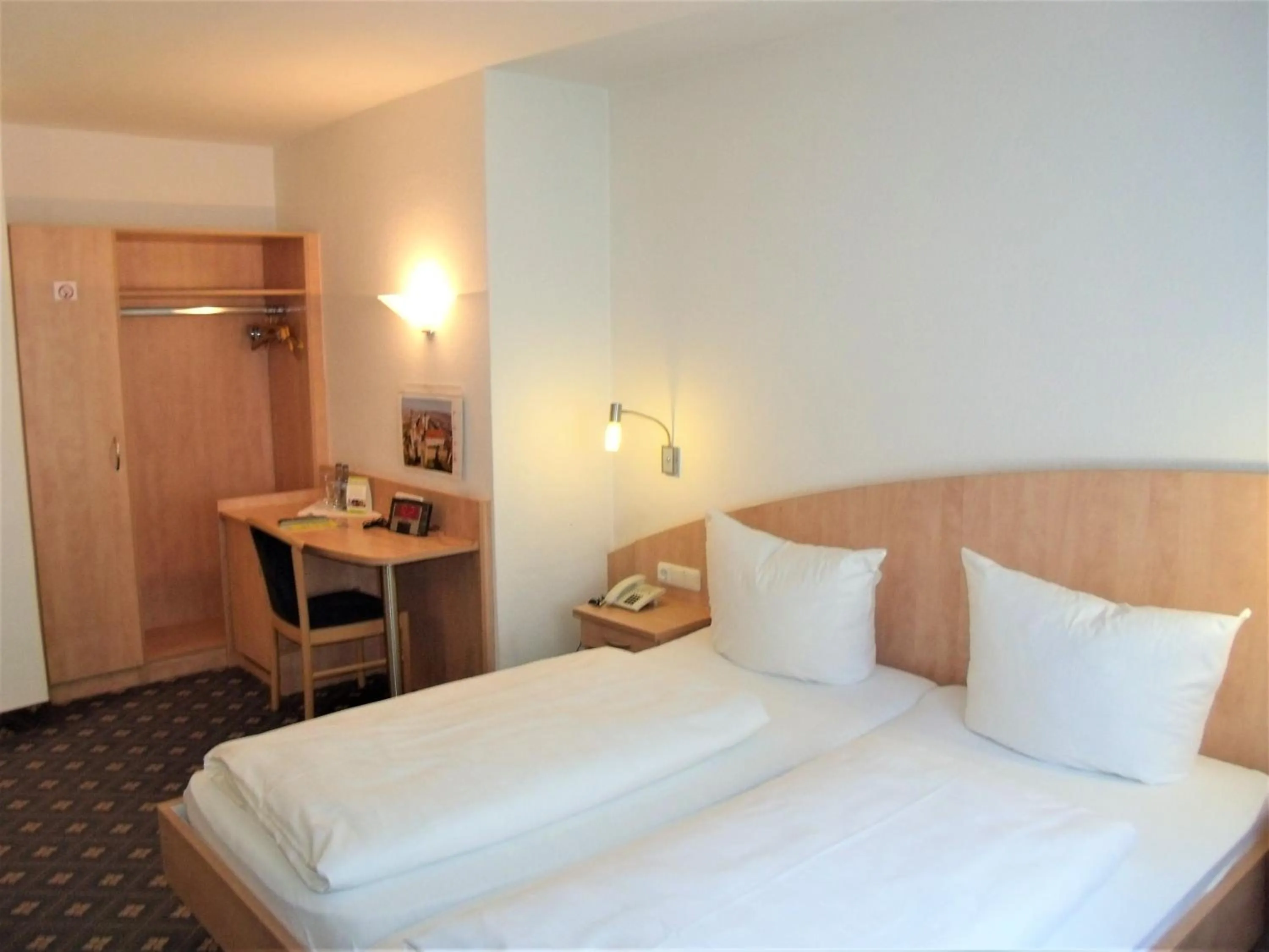 Photo of the whole room, Bed in Hotel Brehm