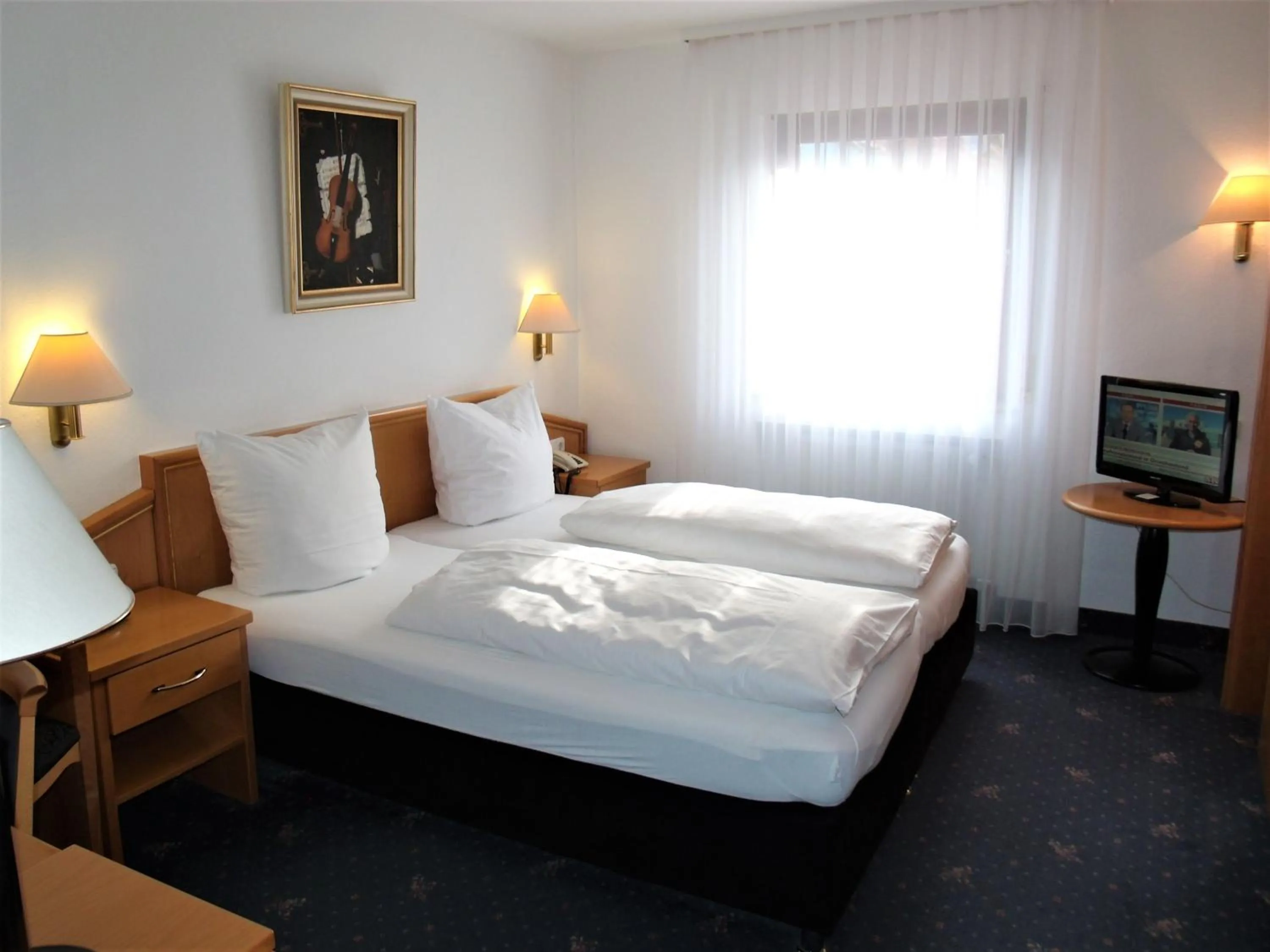 Photo of the whole room, Bed in Hotel Brehm