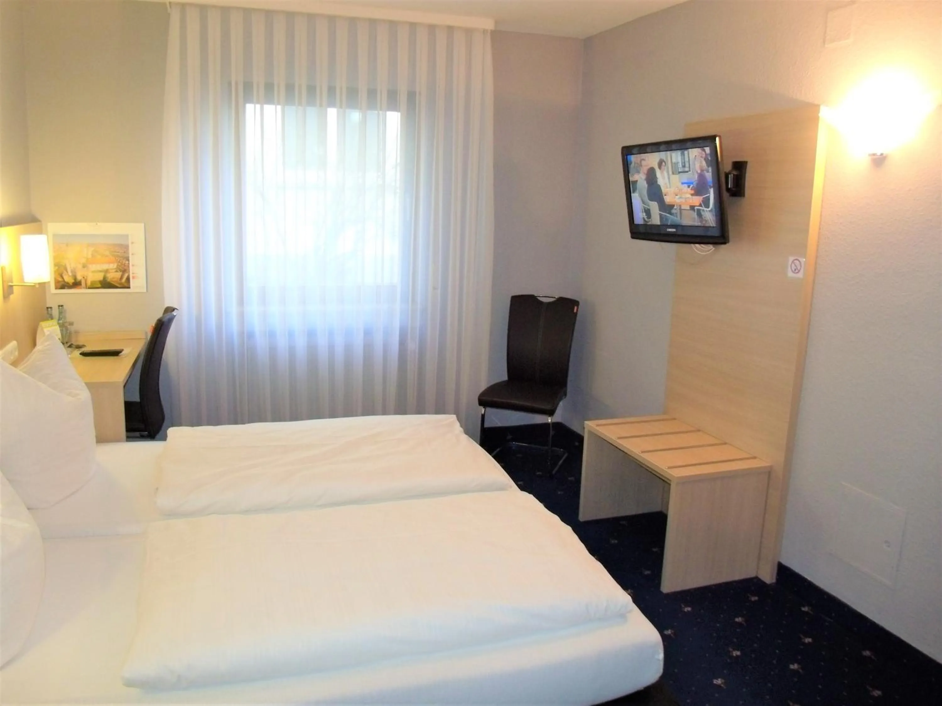 Photo of the whole room, Bed in Hotel Brehm