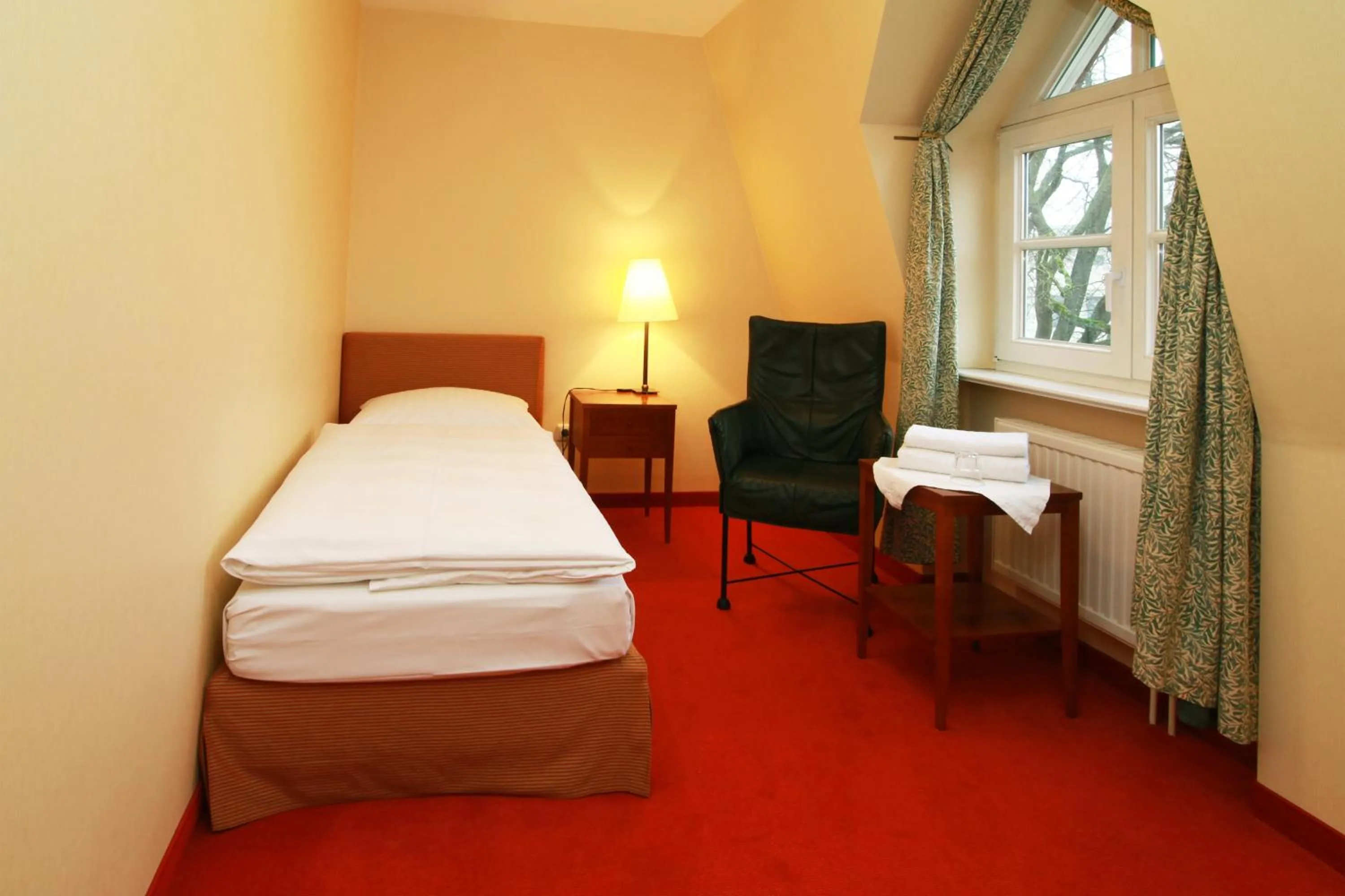 Photo of the whole room, Bed in Romantik Hotel Kaufmannshof