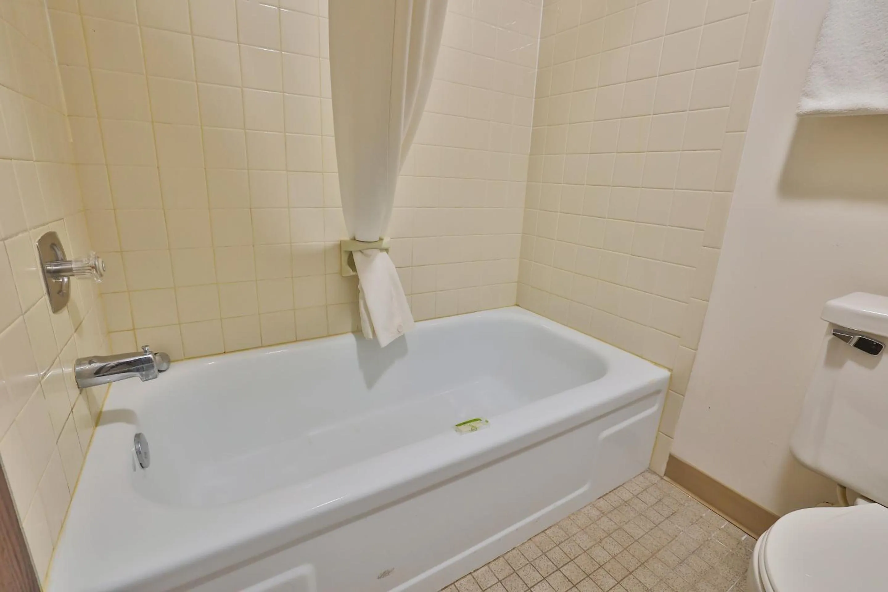 Bathroom in OYO Hotel Pipestone MN, Canterbury Park