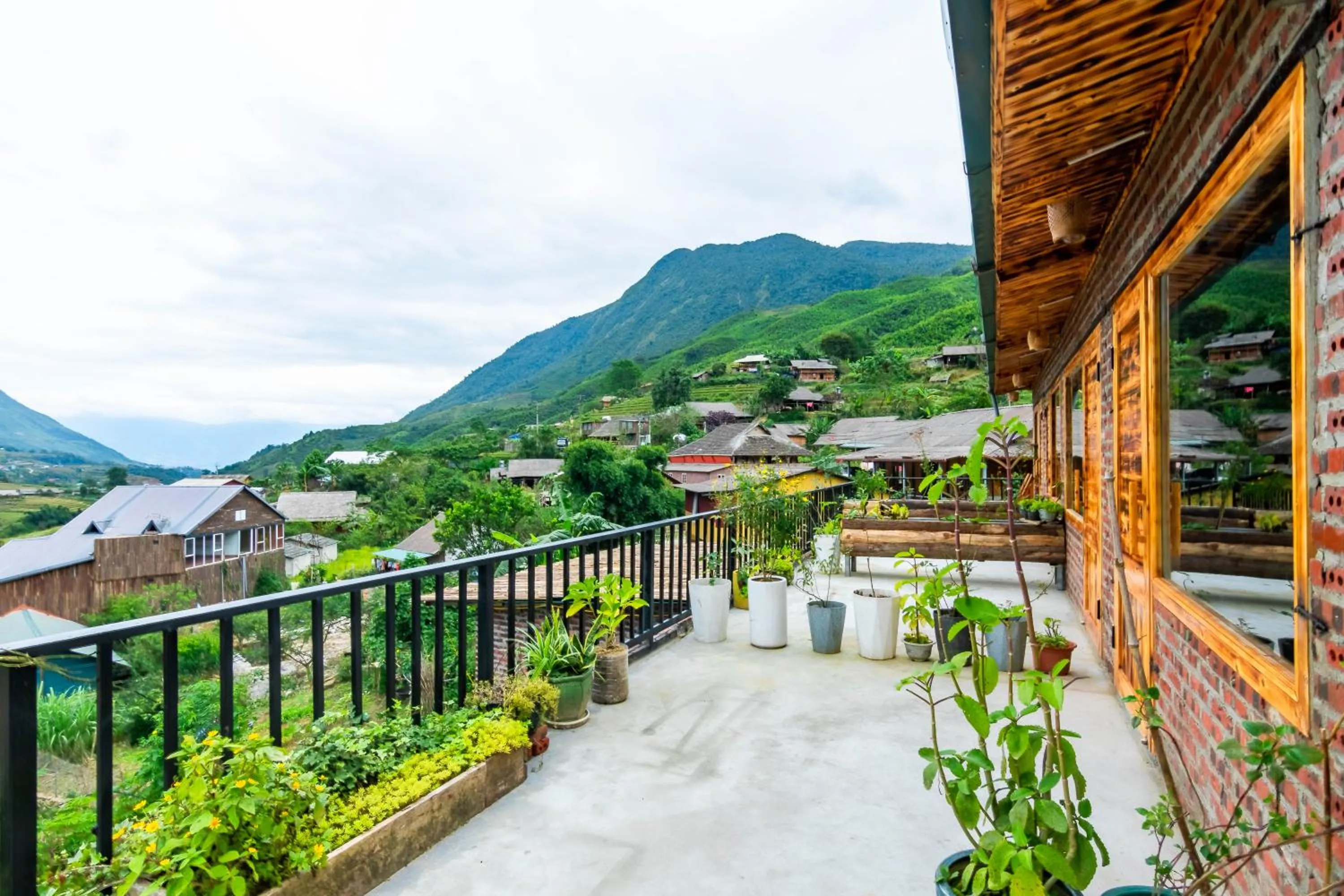 Property building in Sapa Plum Eco House