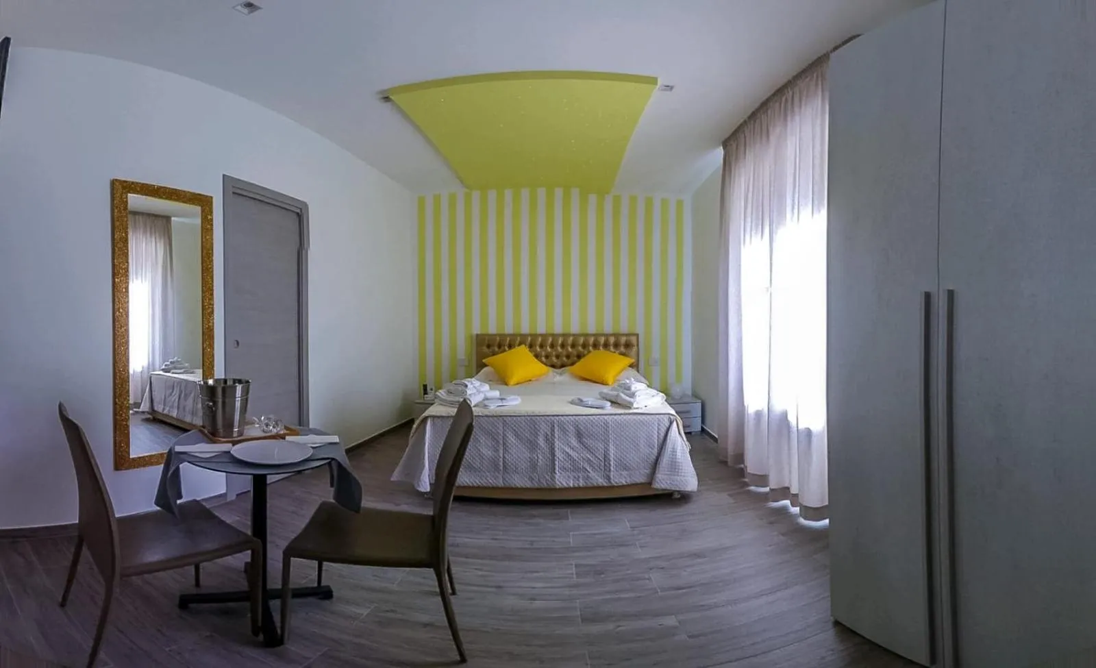 Photo of the whole room, Bed in Le Origini Rooms&Suite