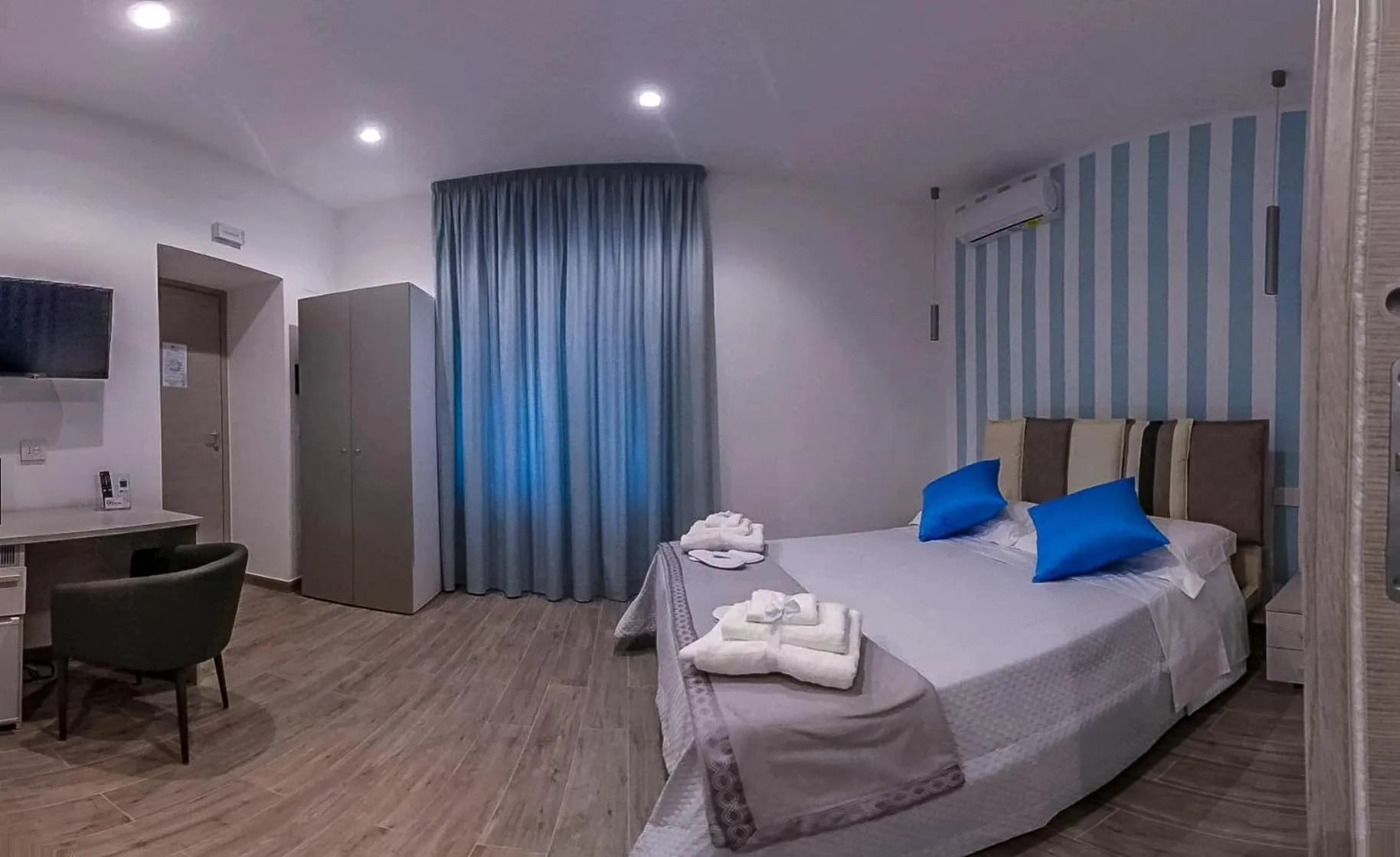 Photo of the whole room, Bed in Le Origini Rooms&Suite