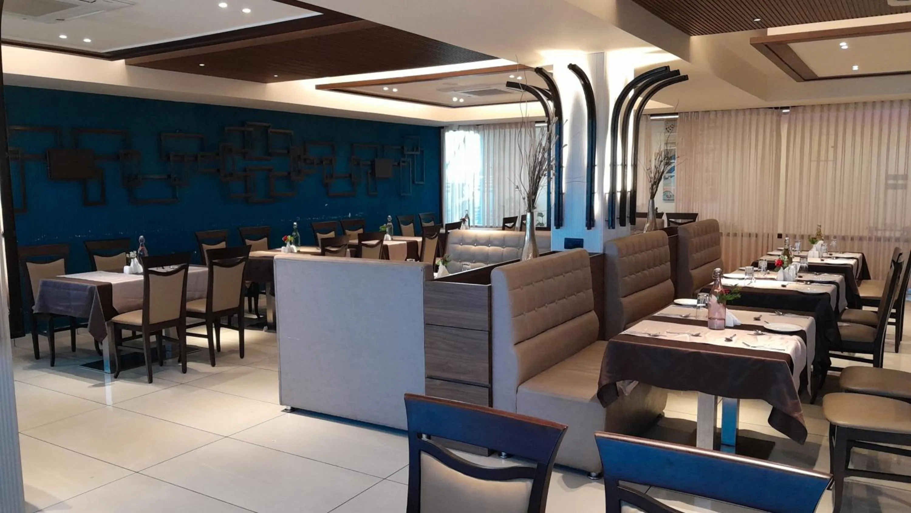 Restaurant/places to eat in Hotel M Pro Palace Mysore - 12 Minutes to Mysore Palace