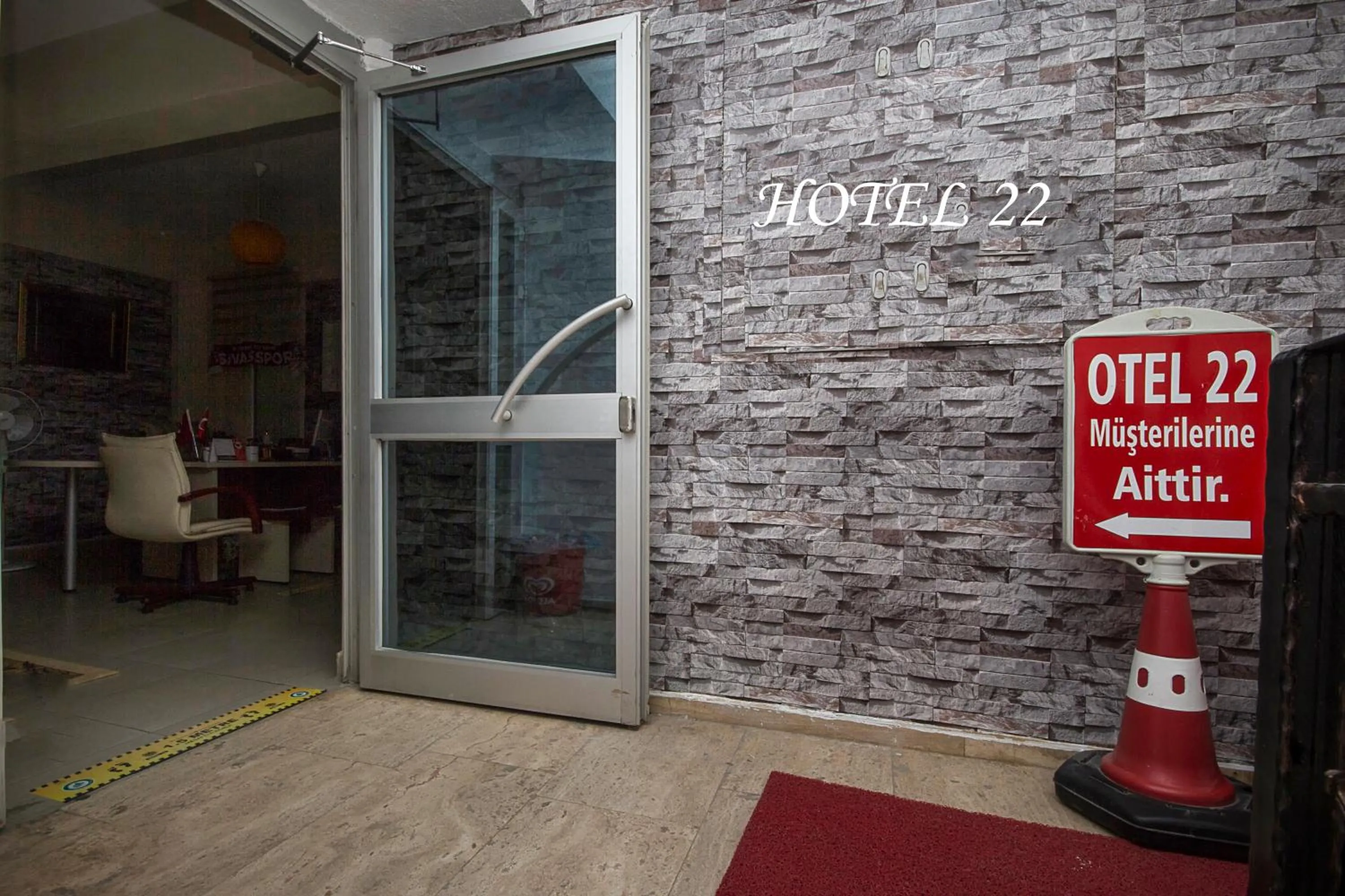 Property building in Home 22 Otel