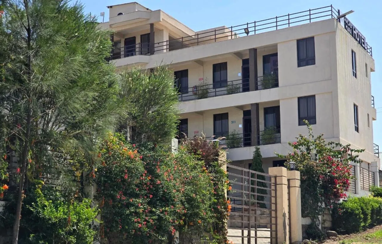 Property building in Walabi Mara Hotel