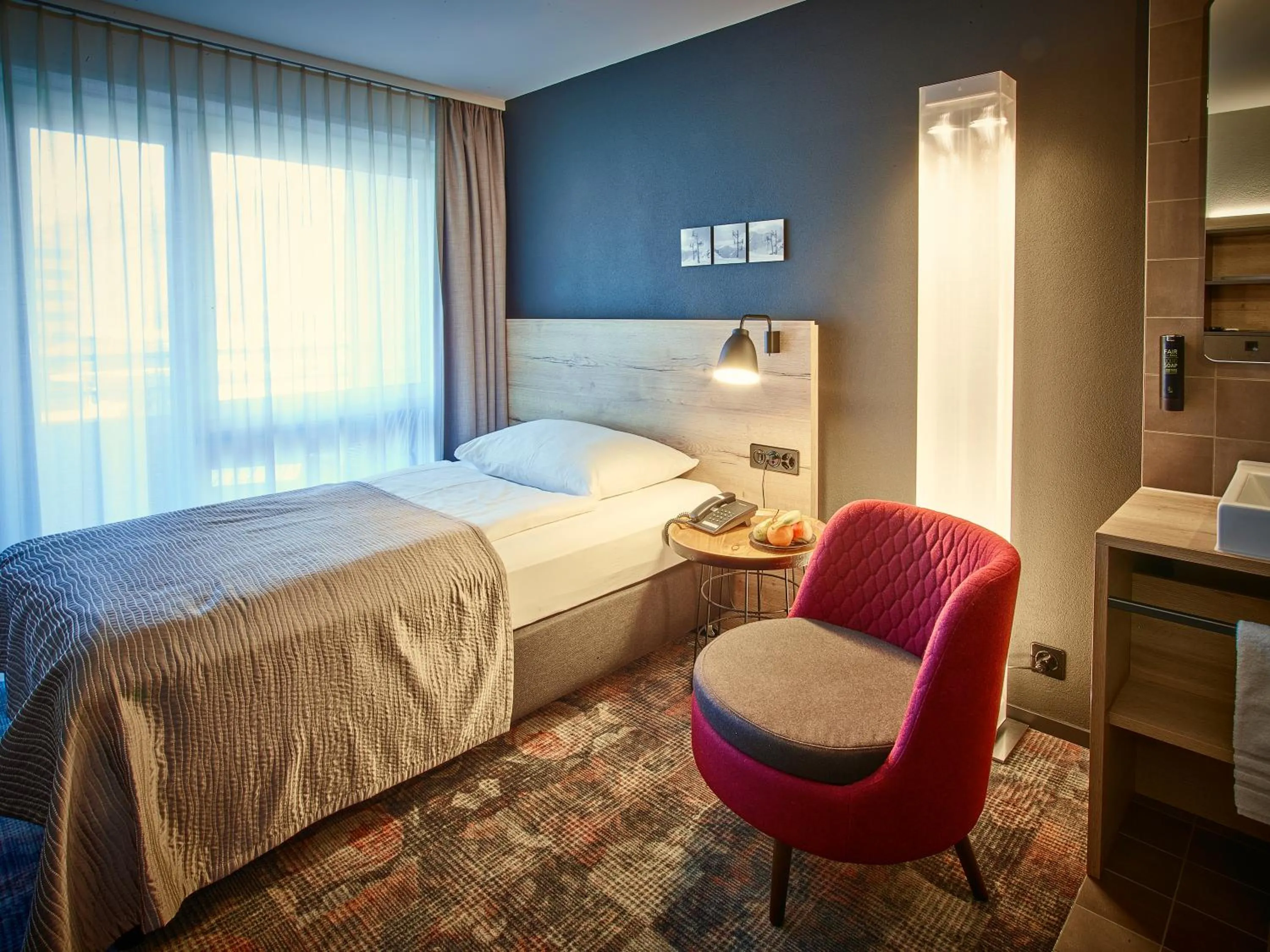 Photo of the whole room, Bed in Baxter Hotel