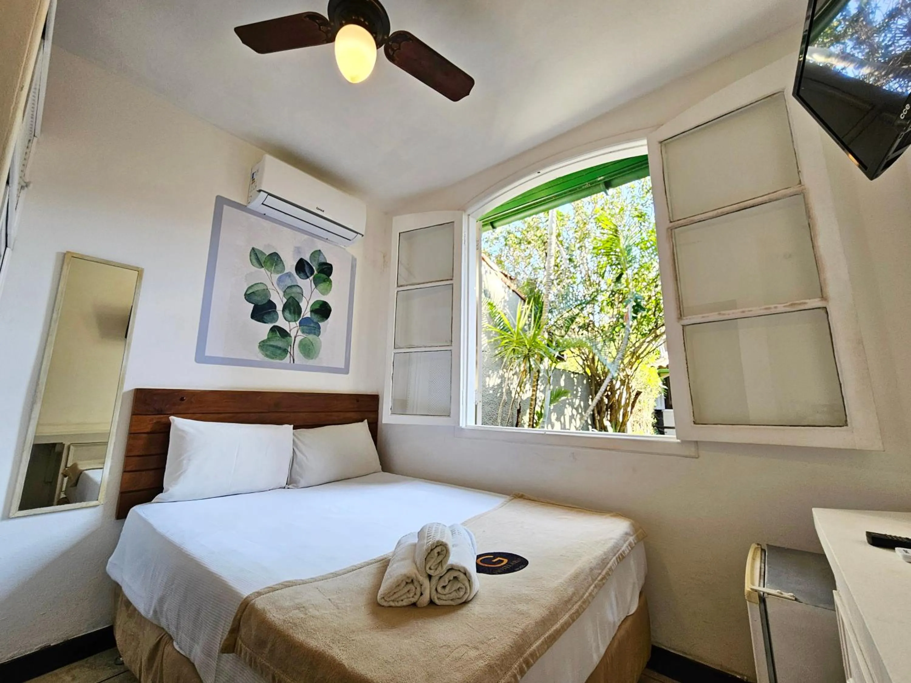 Bedroom, Bed in Pousada Casa Centro Búzios