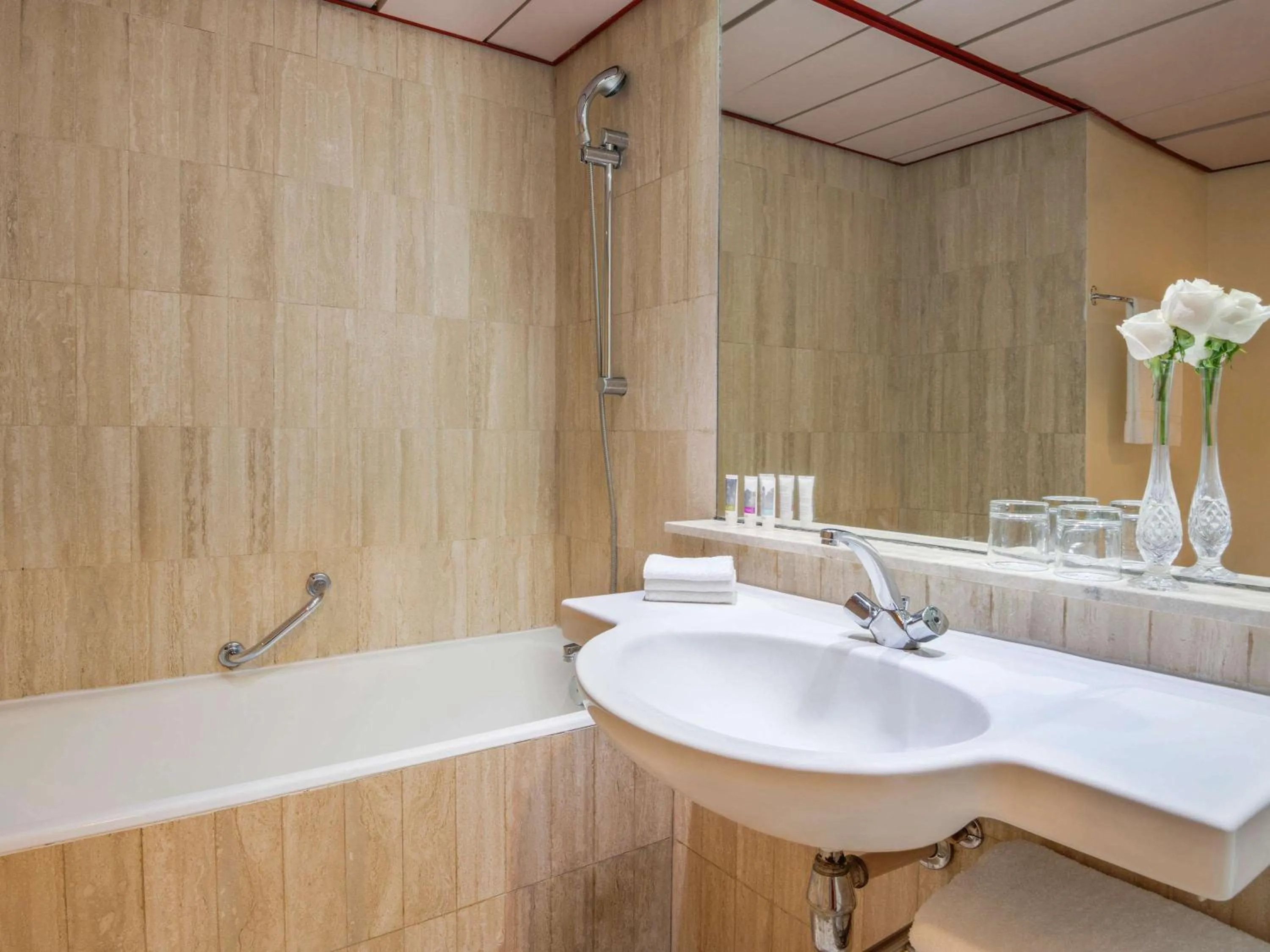 Photo of the whole room in Treffen House Doha - Souq Waqif and next to Msheireb Metro Station