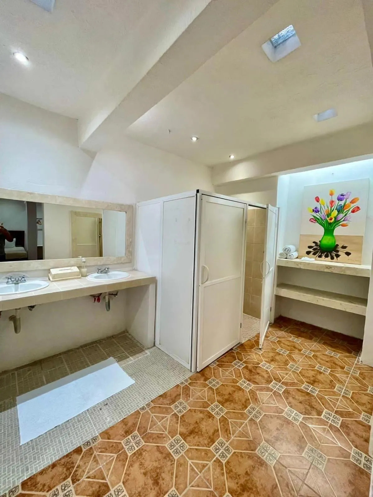 Bathroom in Hotel La Catedral Mérida