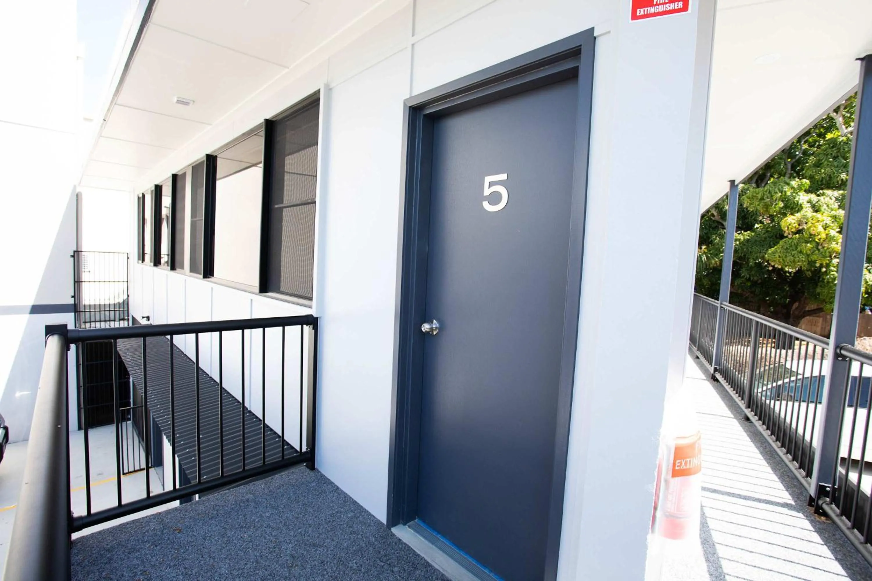 Airlie Sun & Sand Accommodation #5