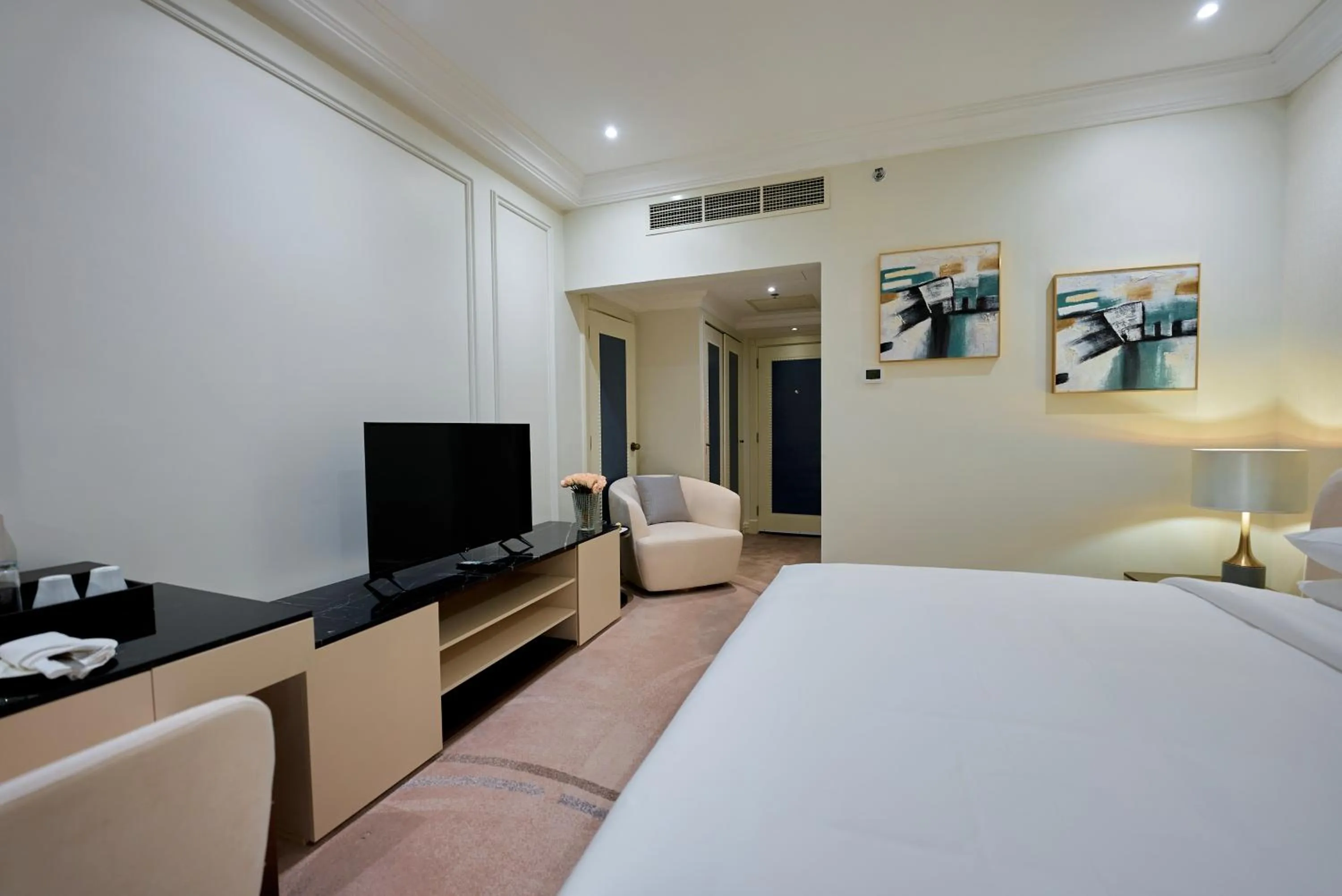 Bedroom, Bed in Grand Regency Doha, Trademark Collection by Wyndham