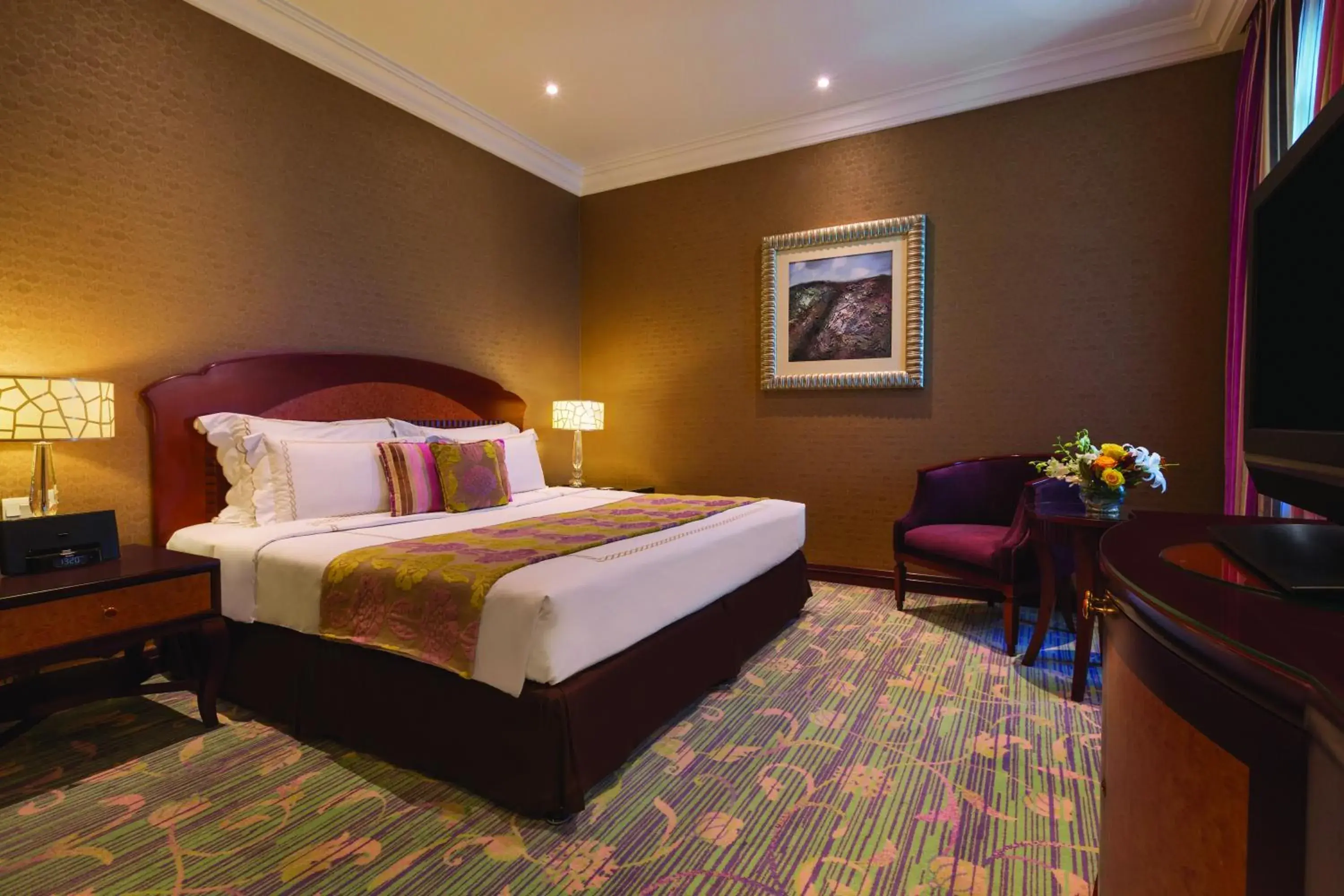 Junior Suite in Grand Regency Doha, Trademark Collection by Wyndham Junior Suite in Grand Regency Doha, Trademark Collection by Wyndham