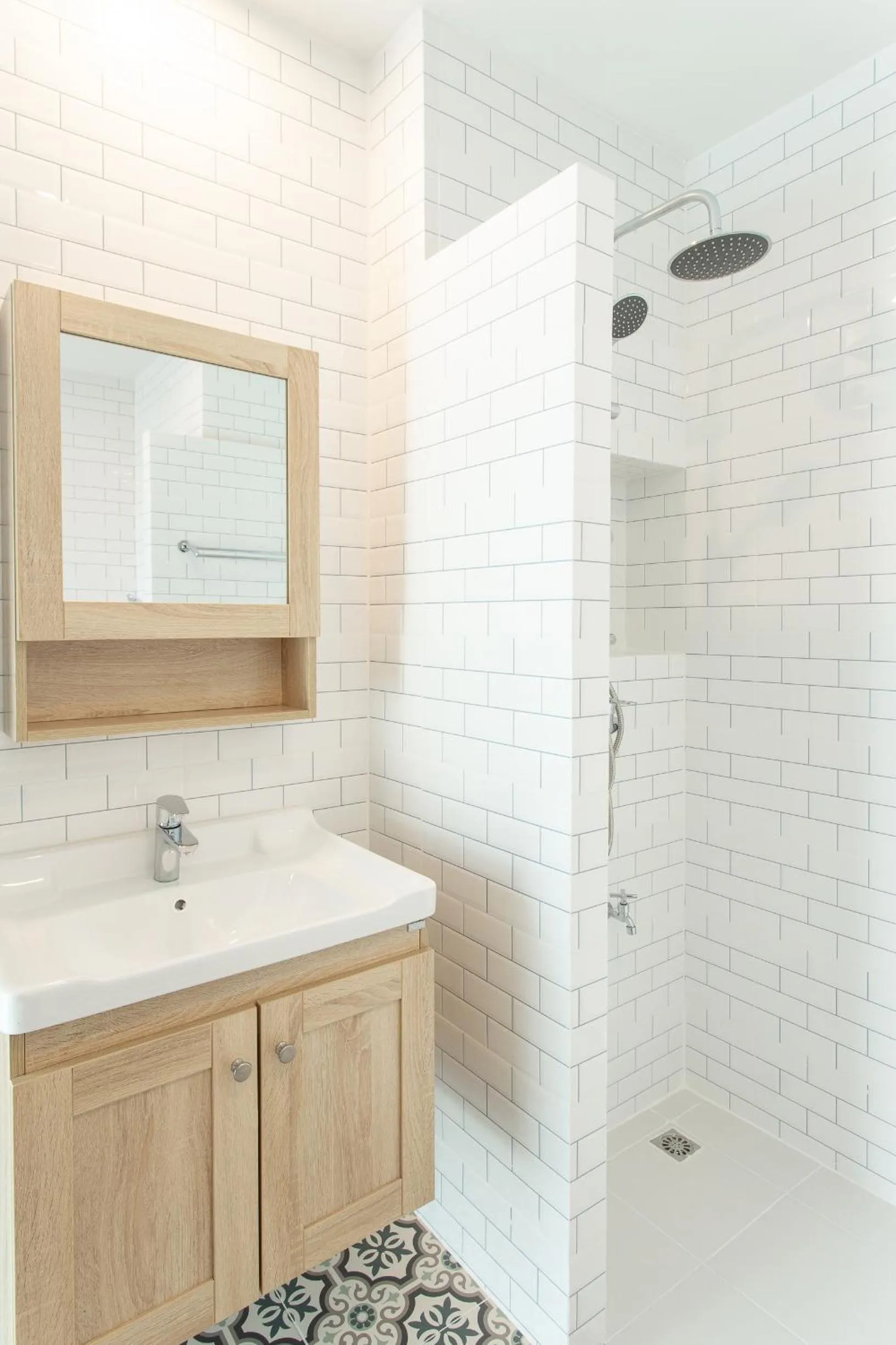 Shower in Khampare Chiang Mai Hotel