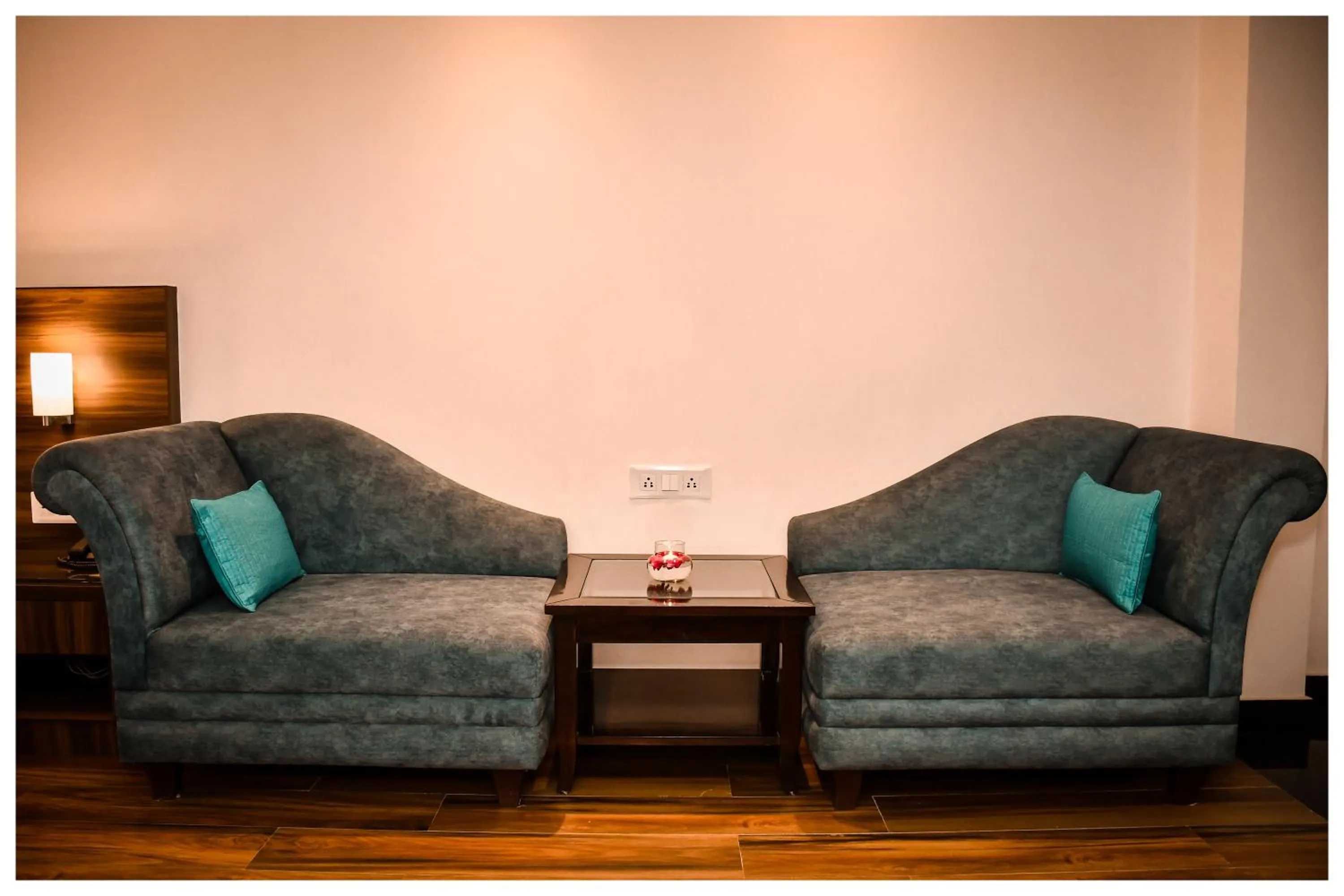 Living room in THE DOWNTOWN