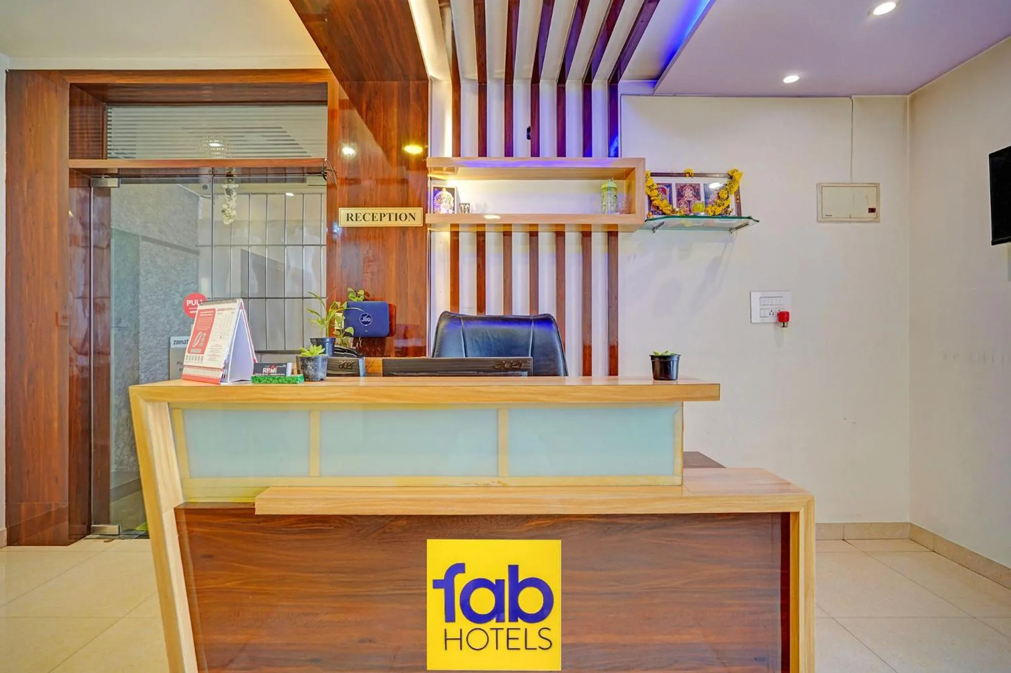 Lobby or reception in FabHotel Royal Blue Meridian Inn