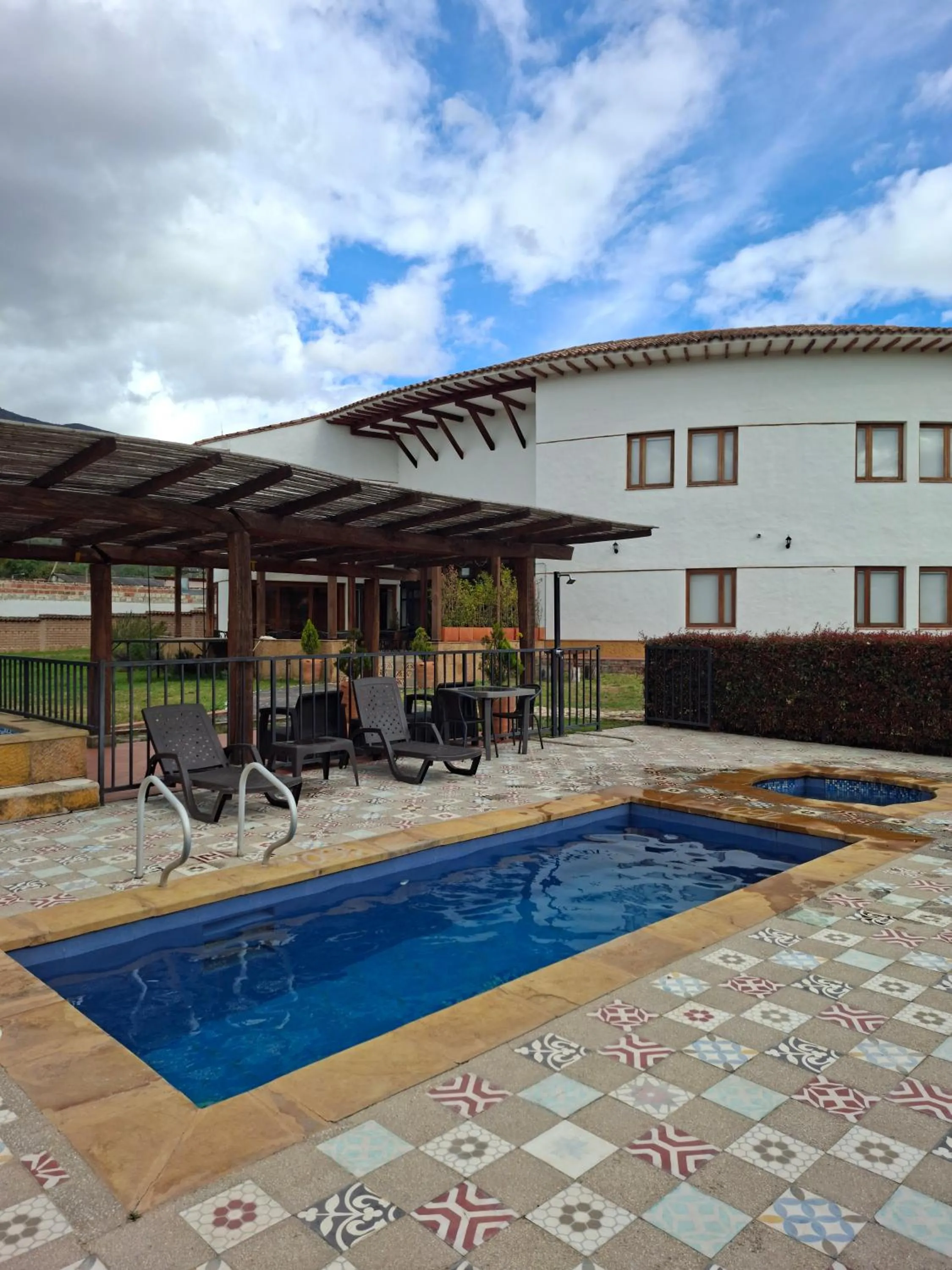 Pool view in La Alhambra Hotel Boutique