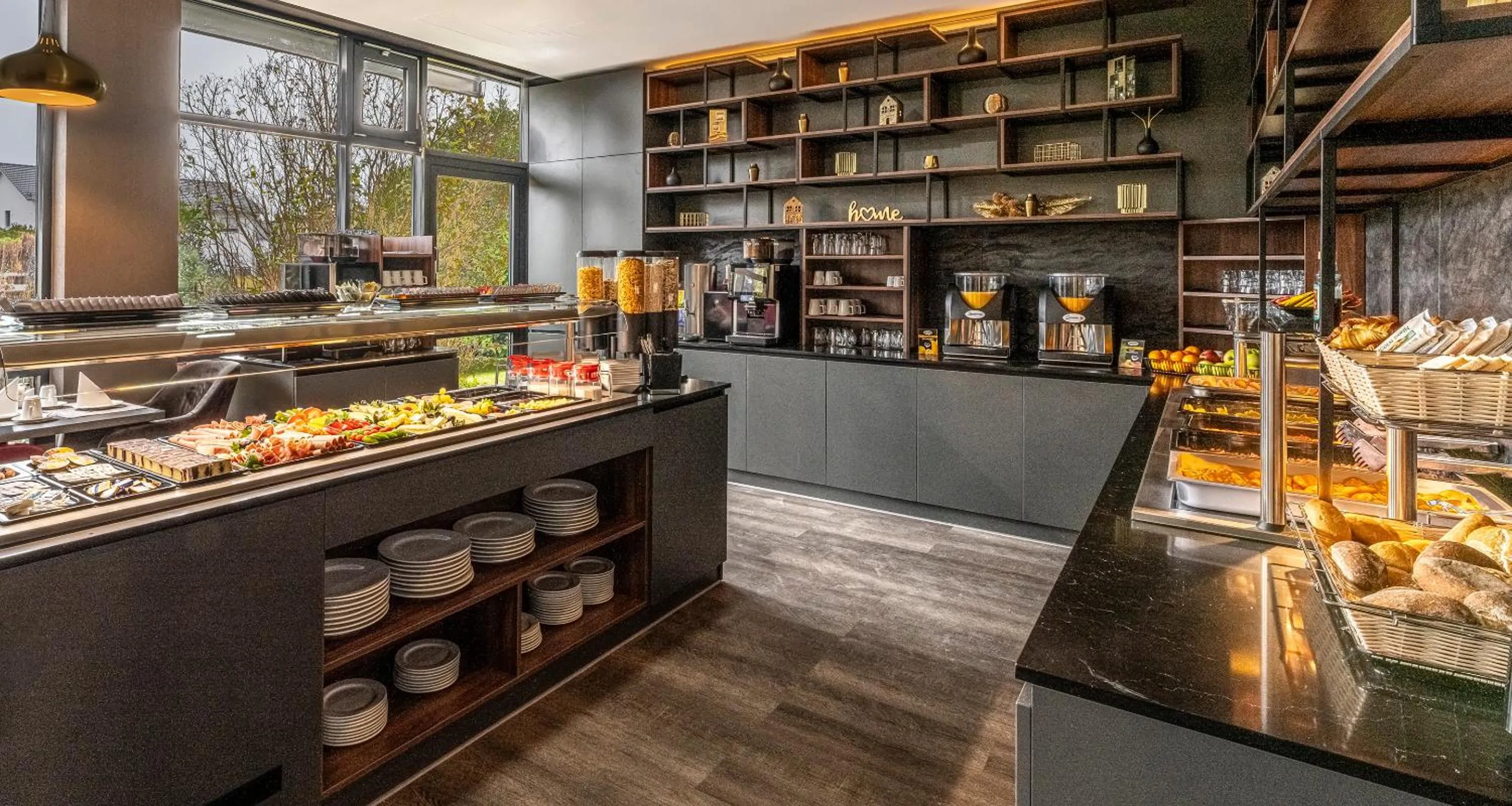 Buffet breakfast in PLAZA INN Mühldorf