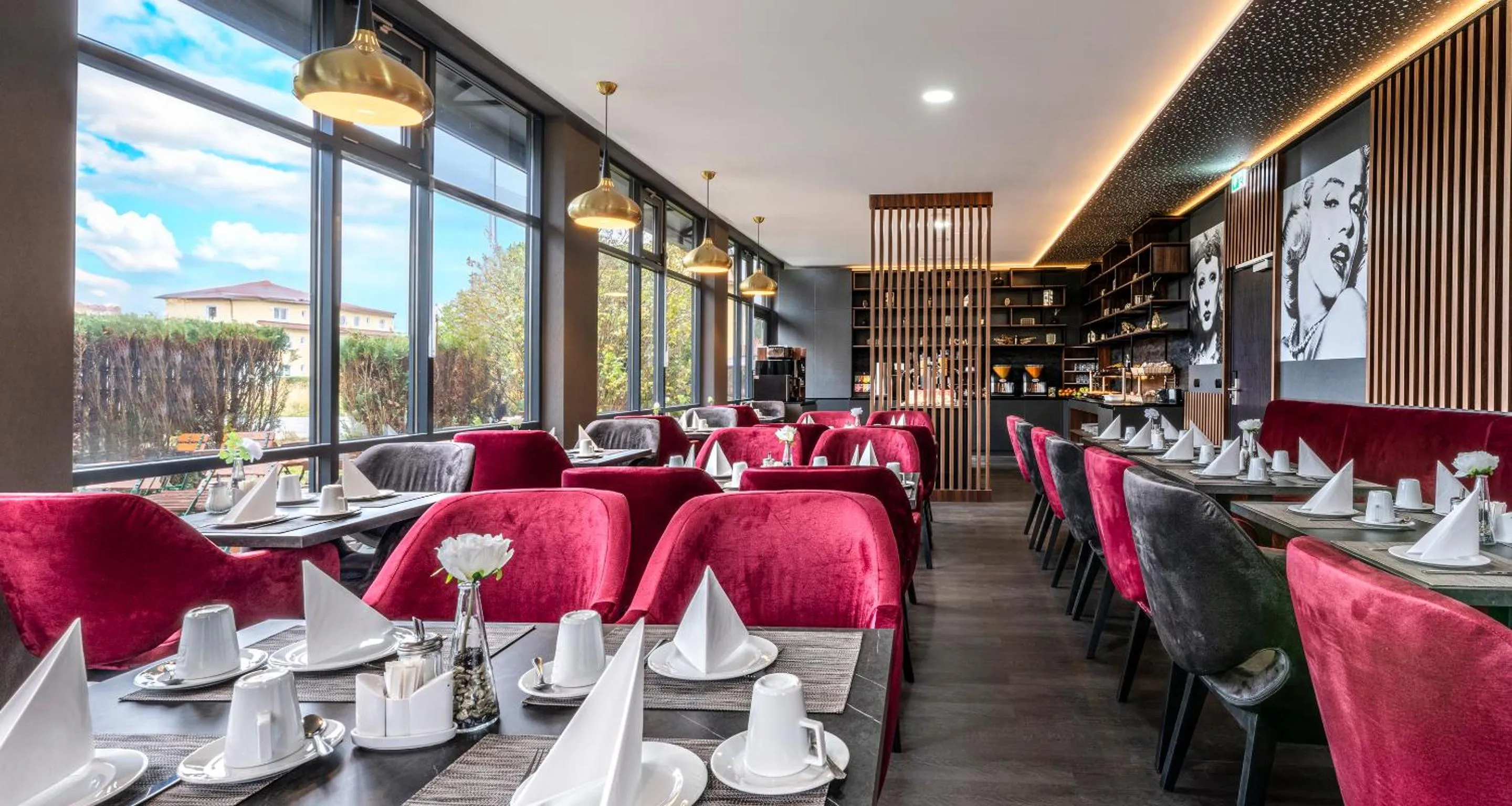 Breakfast in PLAZA INN Mühldorf