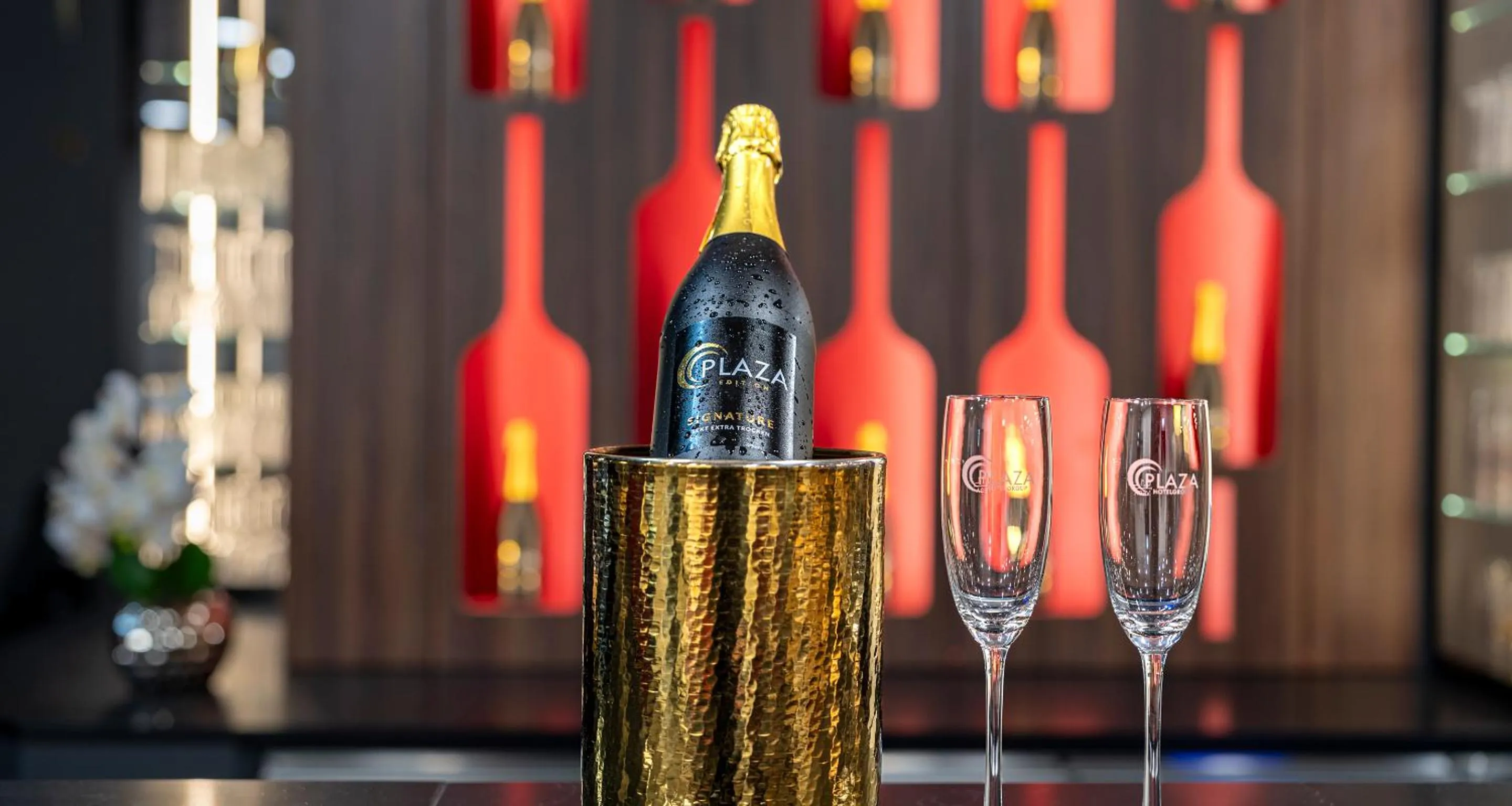 Restaurant/places to eat in PLAZA INN Mühldorf