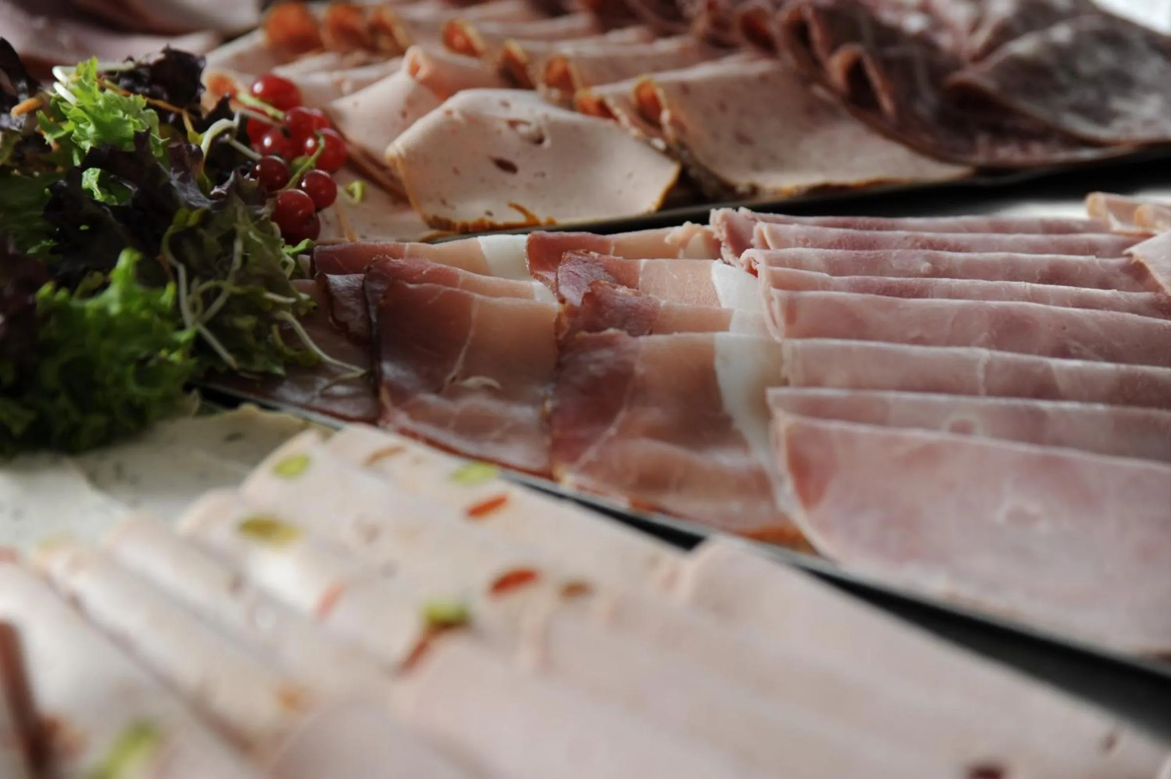 Buffet breakfast in Parkhotel Altmühltal