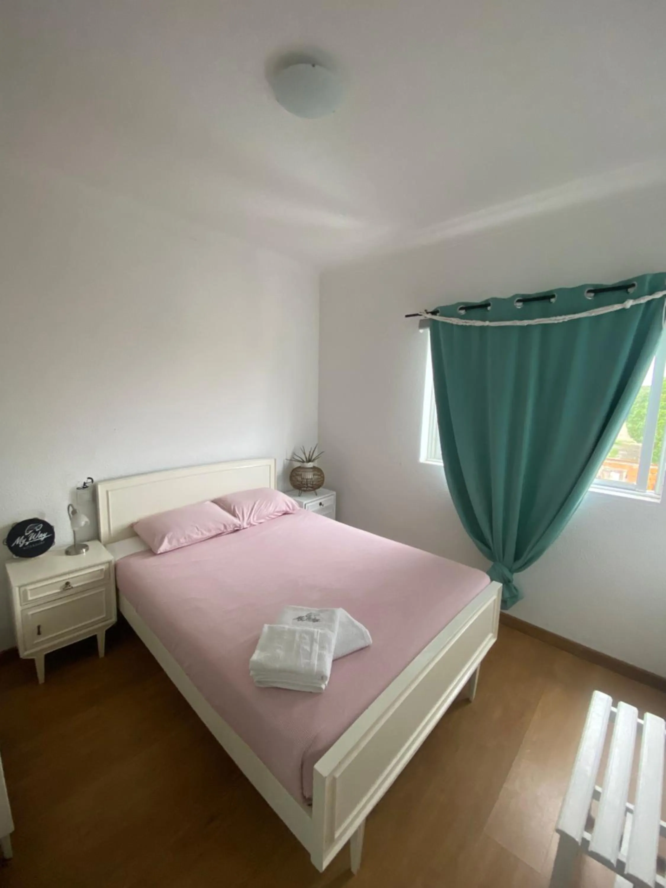 Bed in Hotel Jardim Oudinot "MyWay Kite&Surf"