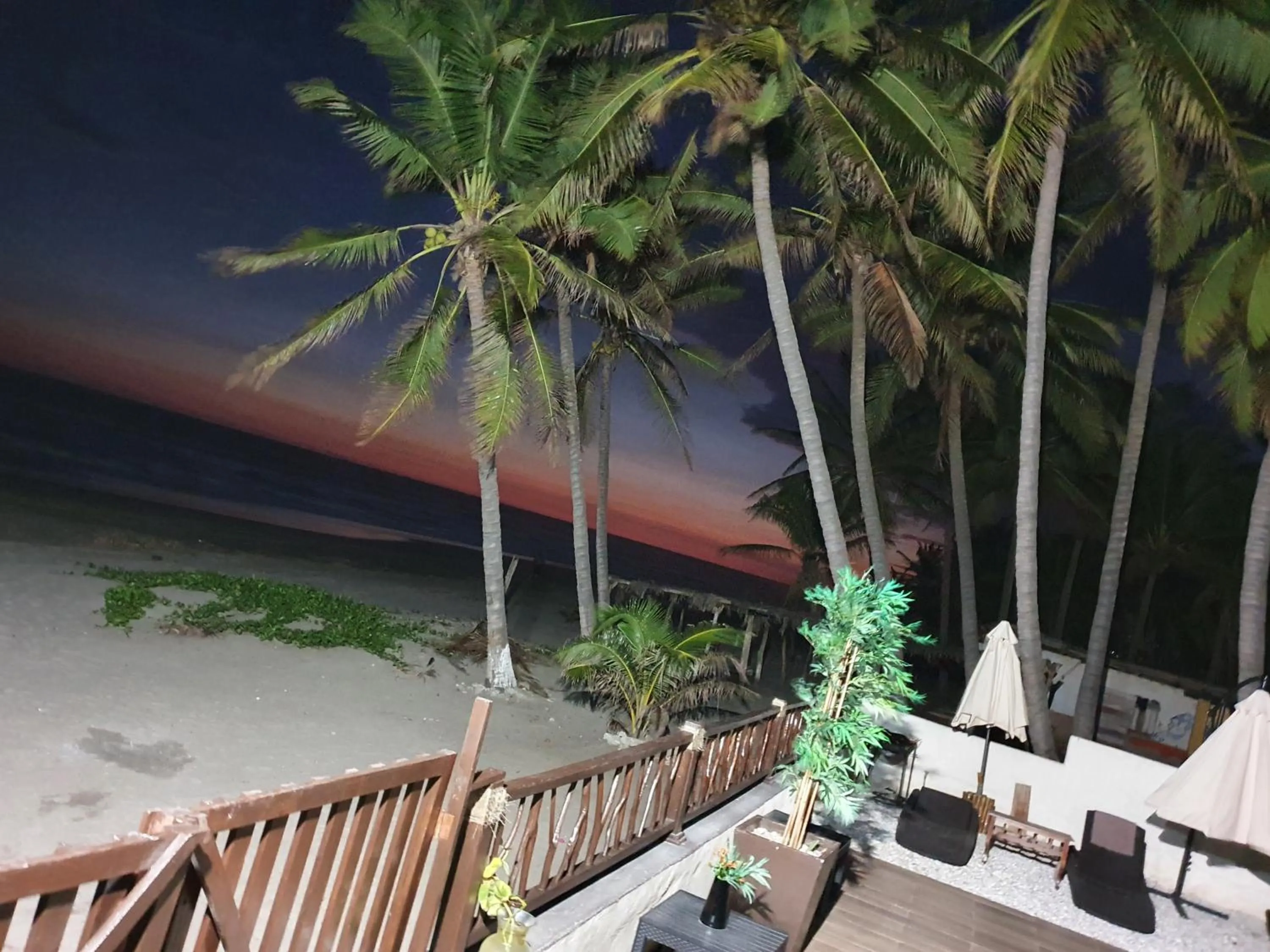 Bungalows La Perla Playa Azul