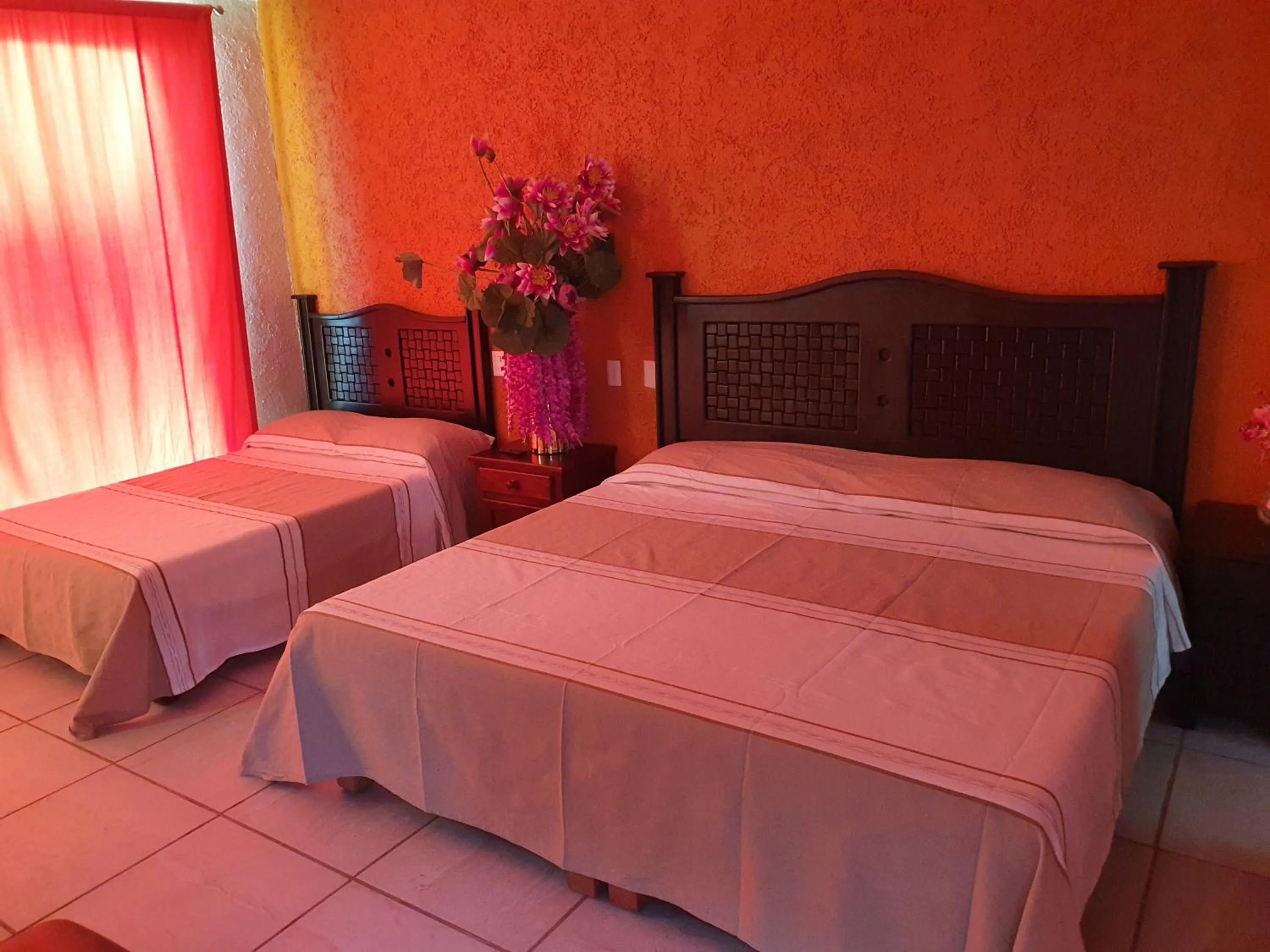 Bed in Bungalows La Perla Playa Azul