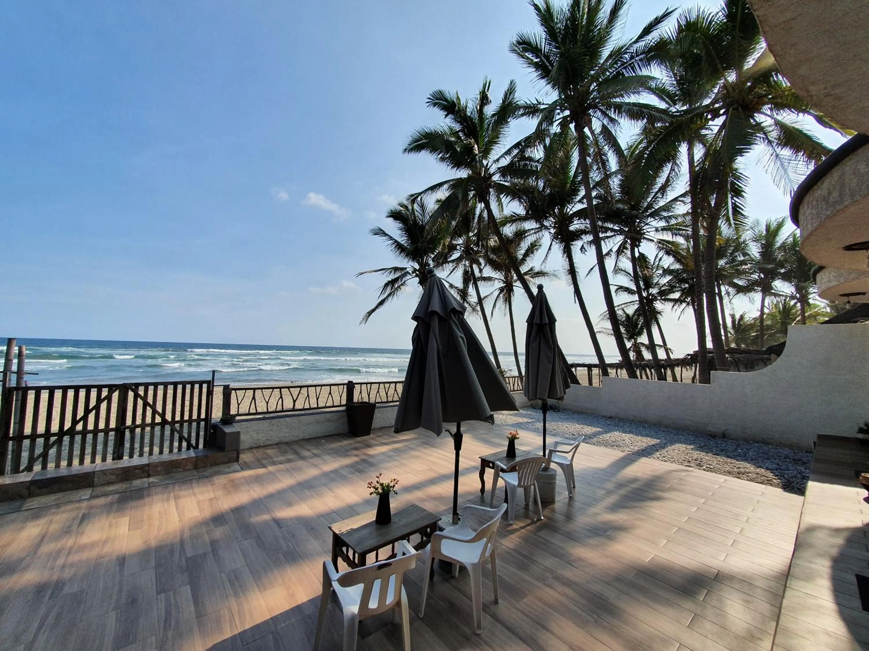 Property building in Bungalows La Perla Playa Azul