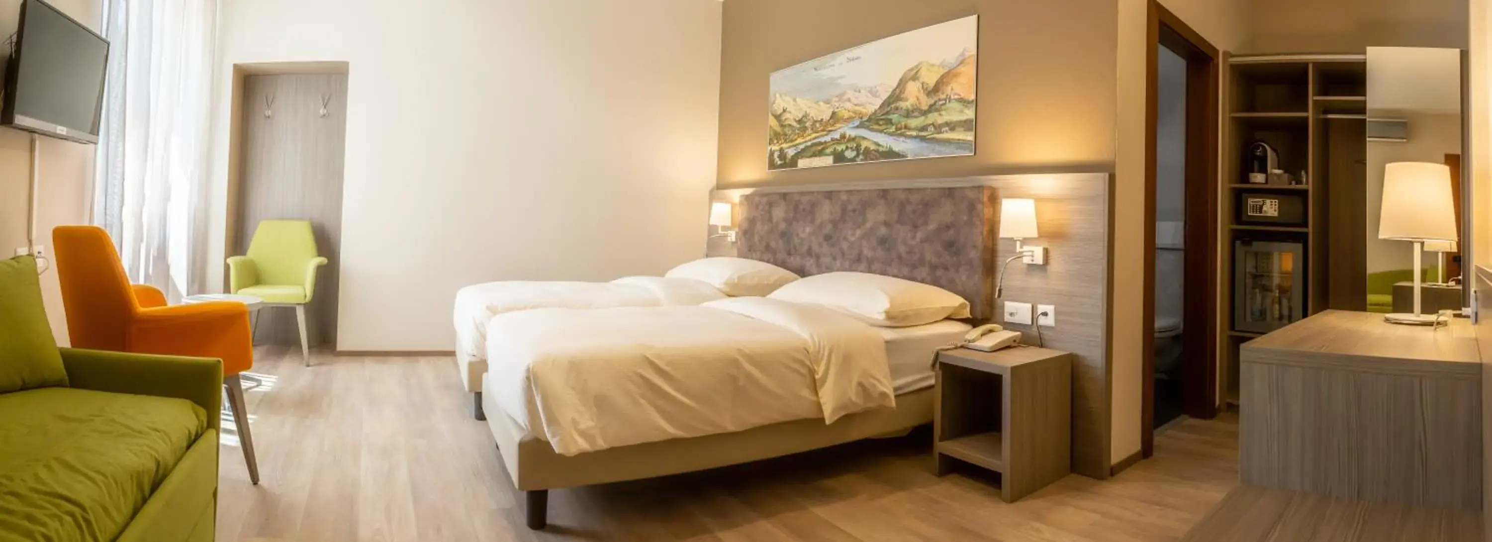 Comfort Triple Room in Hotel Unione Comfort Triple Room in Hotel Unione