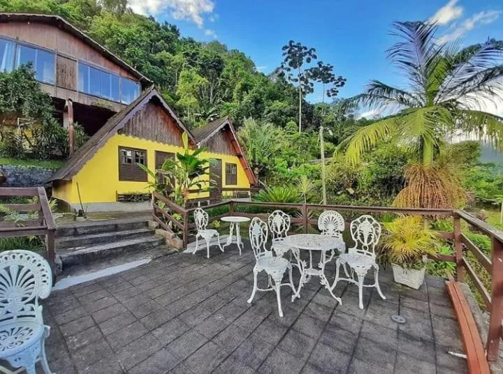 Patio in Pousada Colibri Serrano