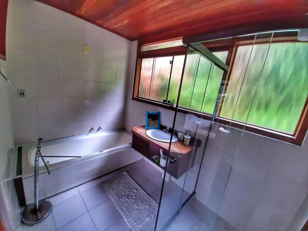 Hot Tub in Pousada Colibri Serrano