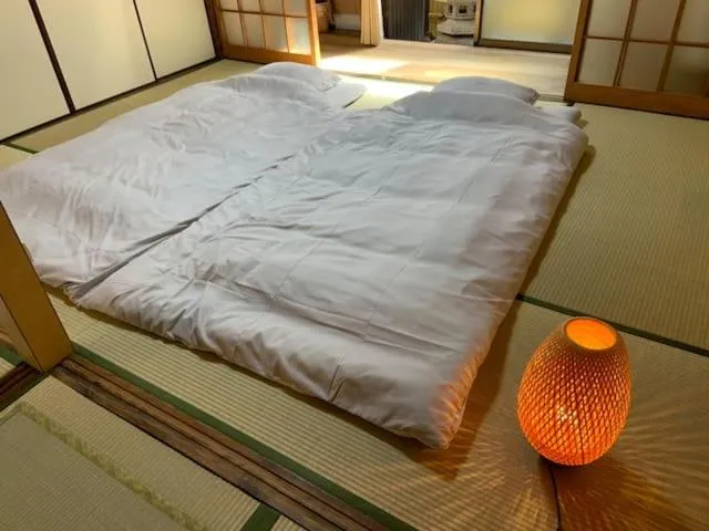Bed in Kyoto Osaka SUMIREYA