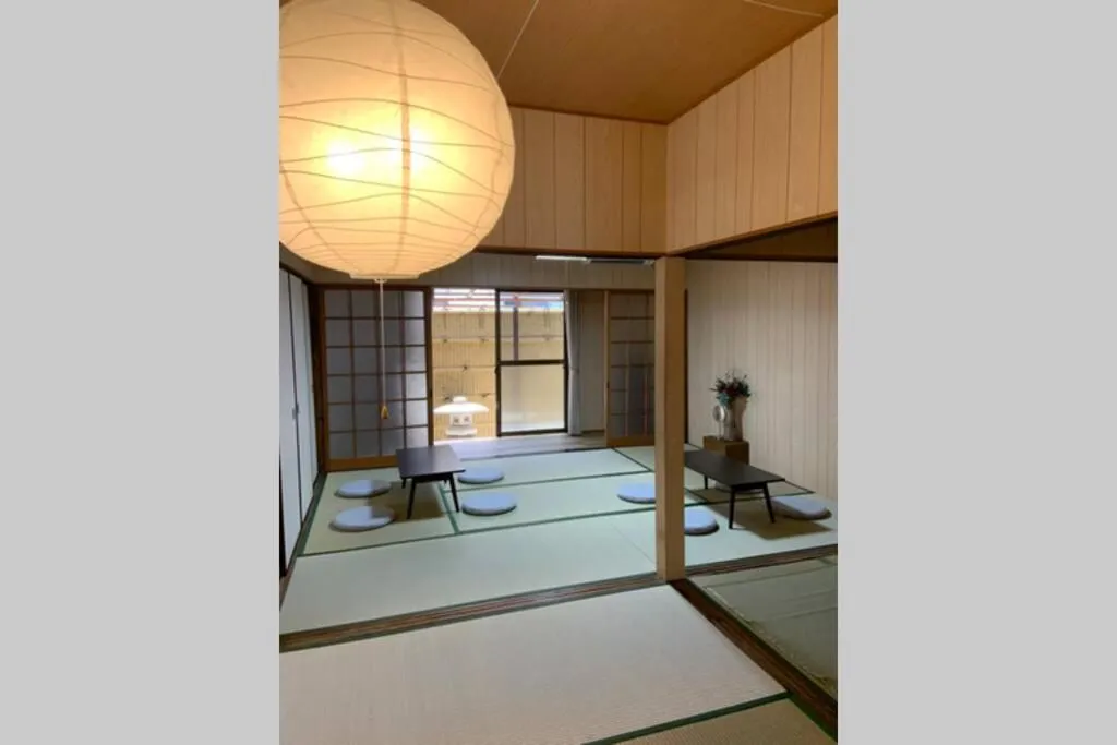 Bed in Kyoto Osaka SUMIREYA