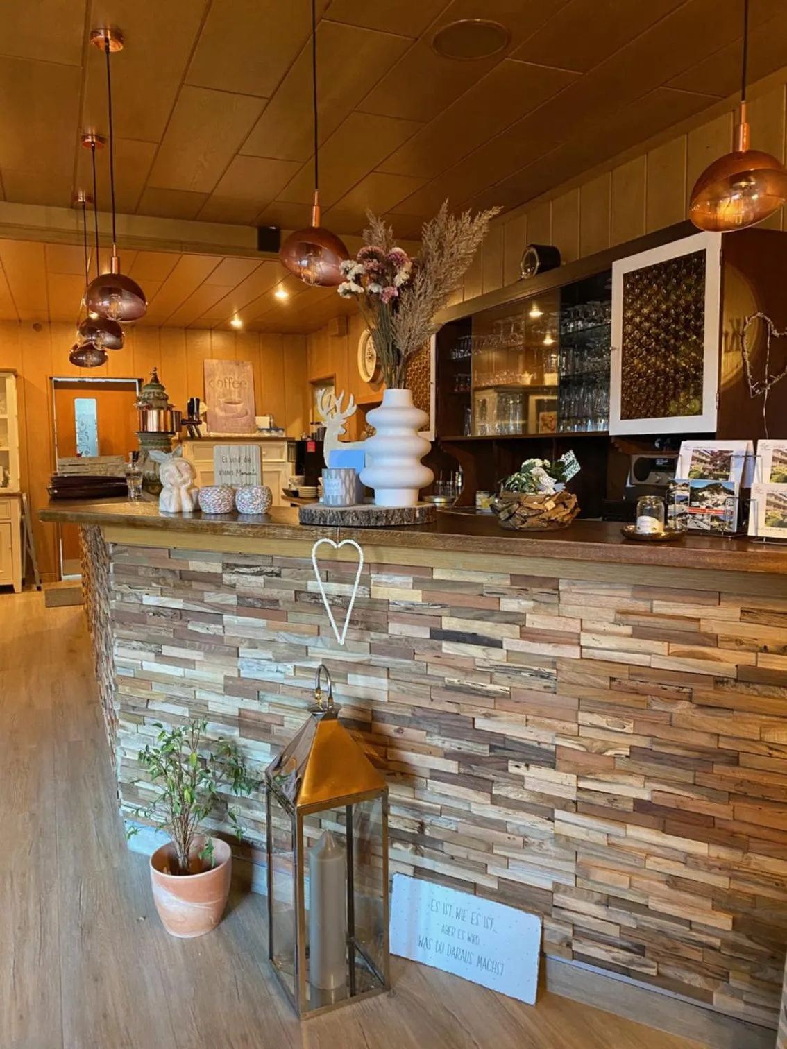 Restaurant/places to eat in Landhotel Kunzental