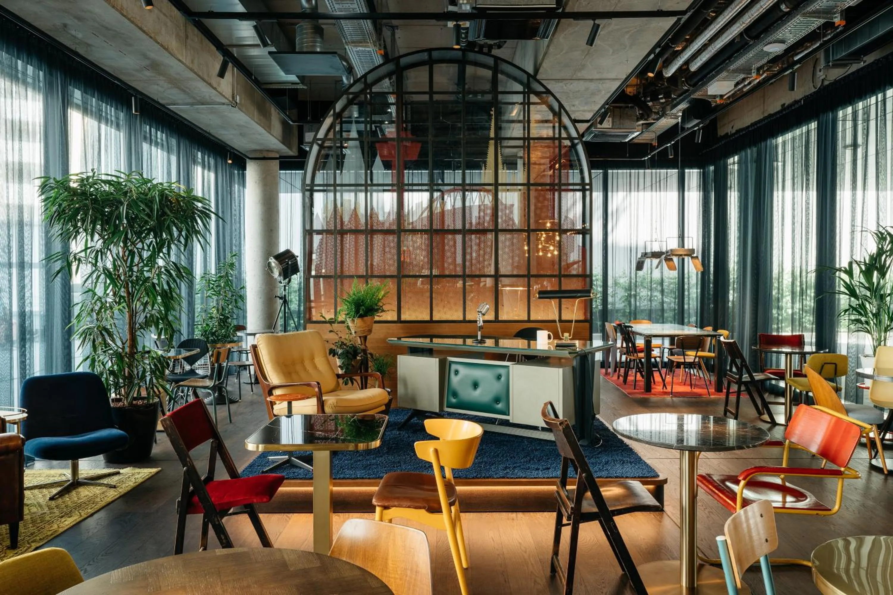 Lounge or bar in Ruby Ella Hotel Cologne