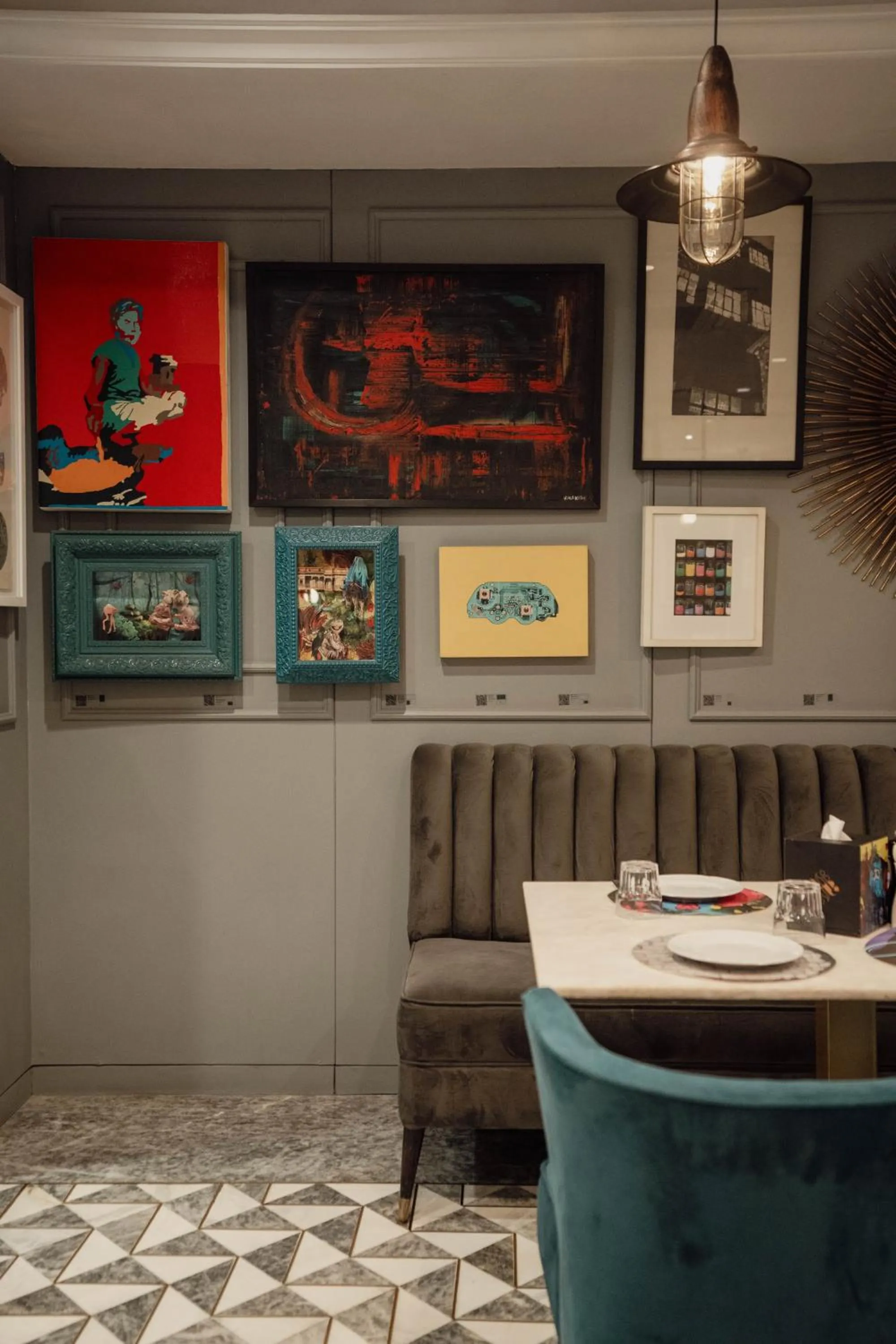 Ambiance Boutique Art Hotel Lahore